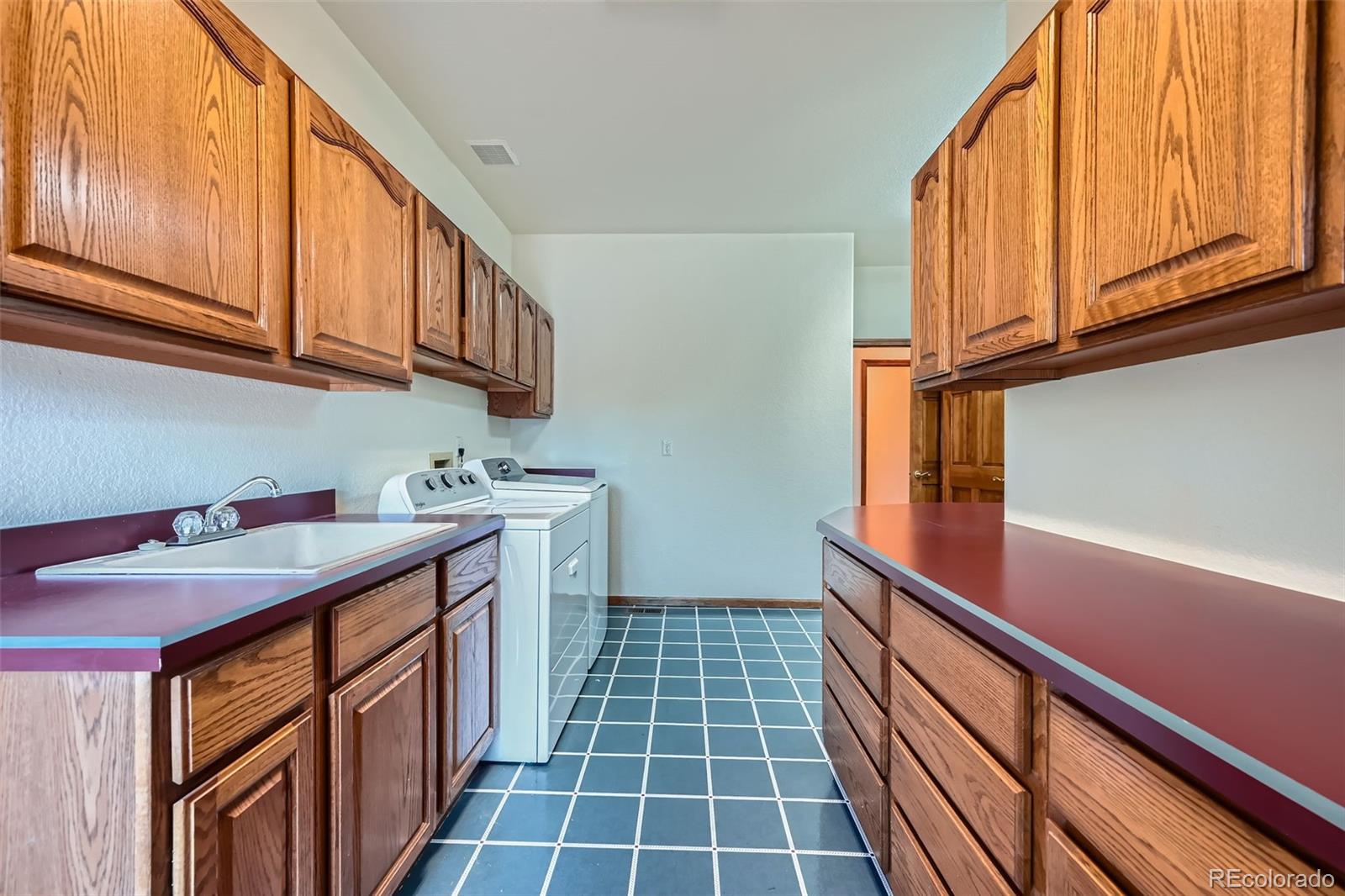 MLS Image #28 for 5100 s monaco street,greenwood village, Colorado