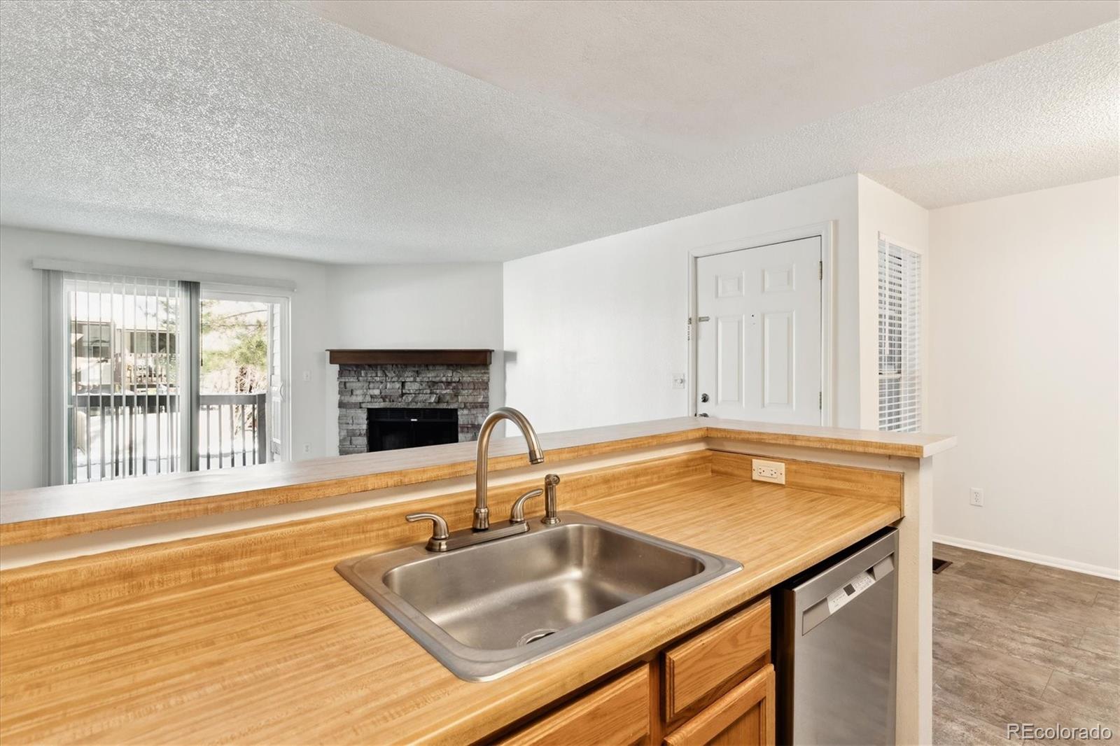 MLS Image #10 for 7820 w 87th drive,arvada, Colorado