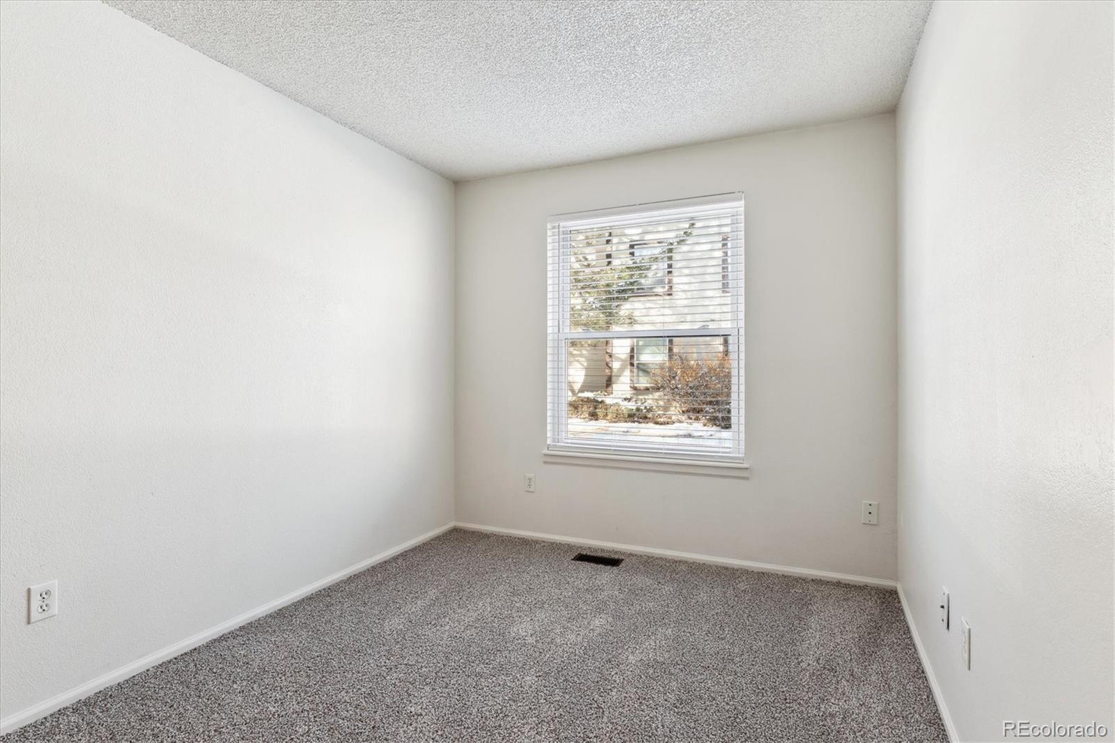 MLS Image #12 for 7820 w 87th drive,arvada, Colorado