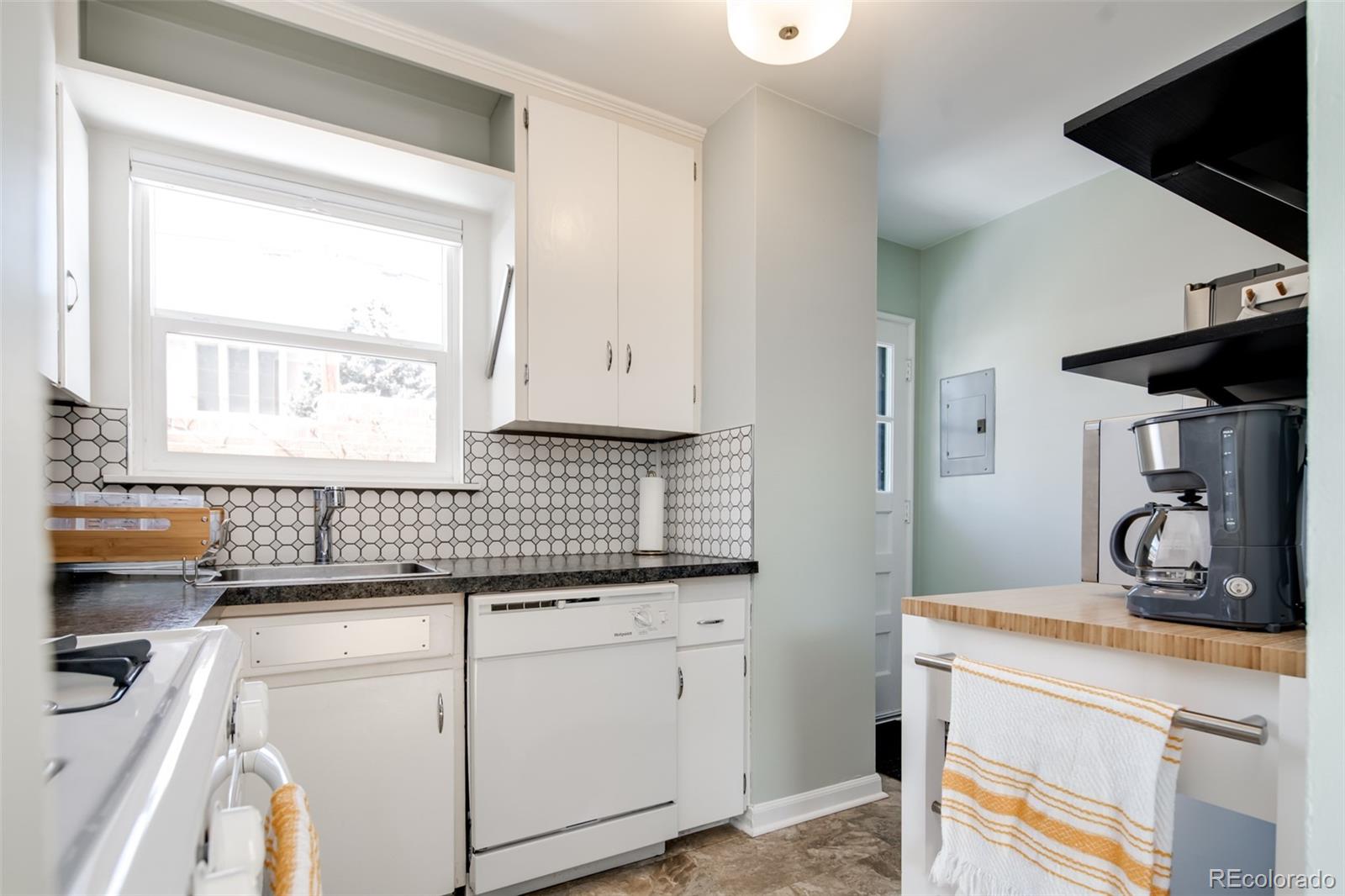 MLS Image #5 for 4360 e 16th avenue 1,denver, Colorado