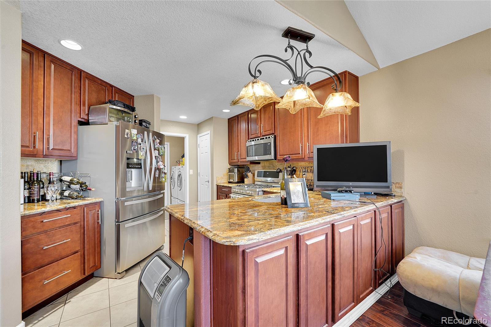 MLS Image #5 for 22029 e irish drive,aurora, Colorado