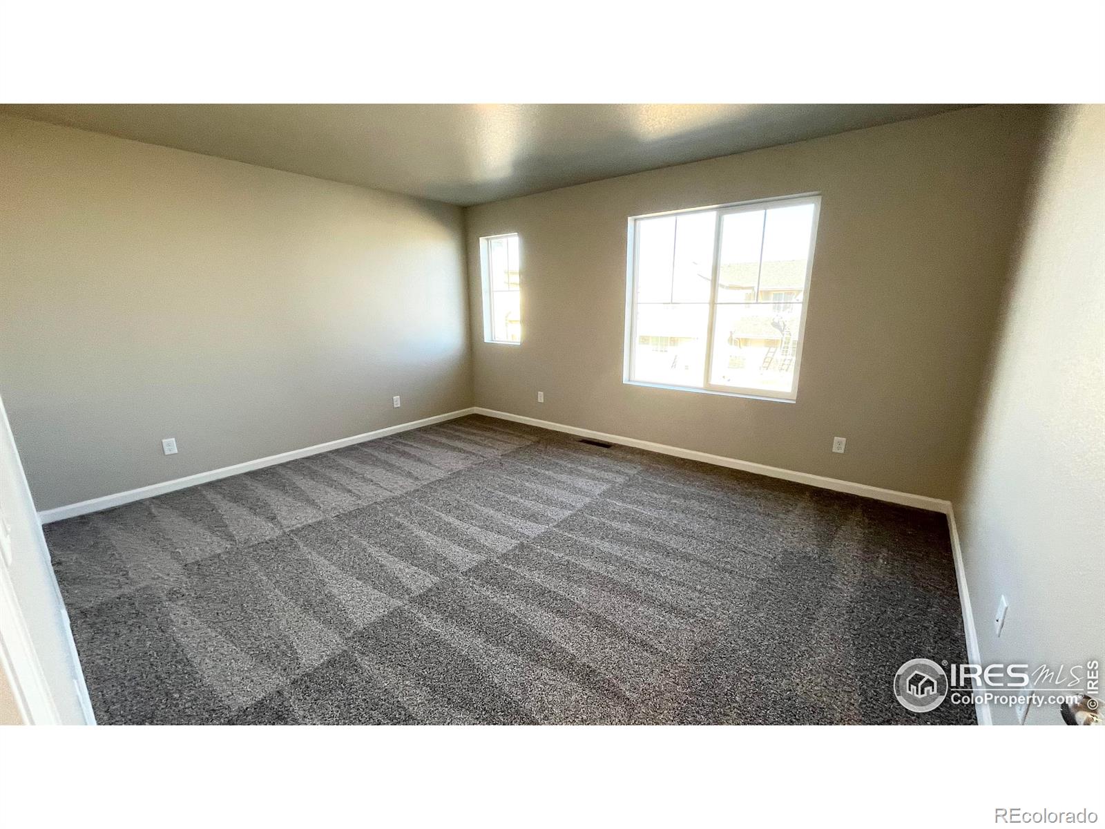 MLS Image #6 for 285  scaup lane,johnstown, Colorado