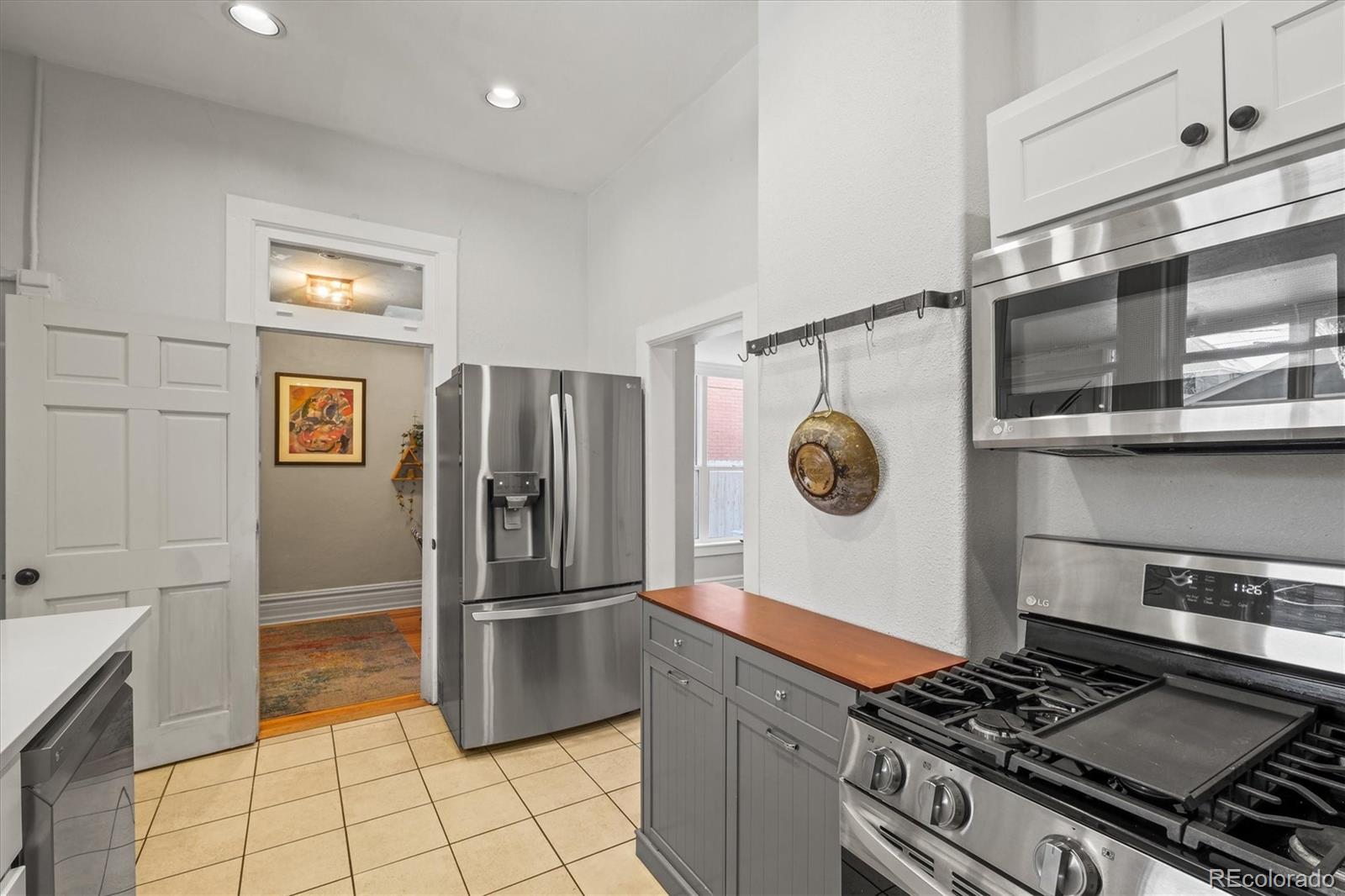 MLS Image #12 for 2336 n high street,denver, Colorado