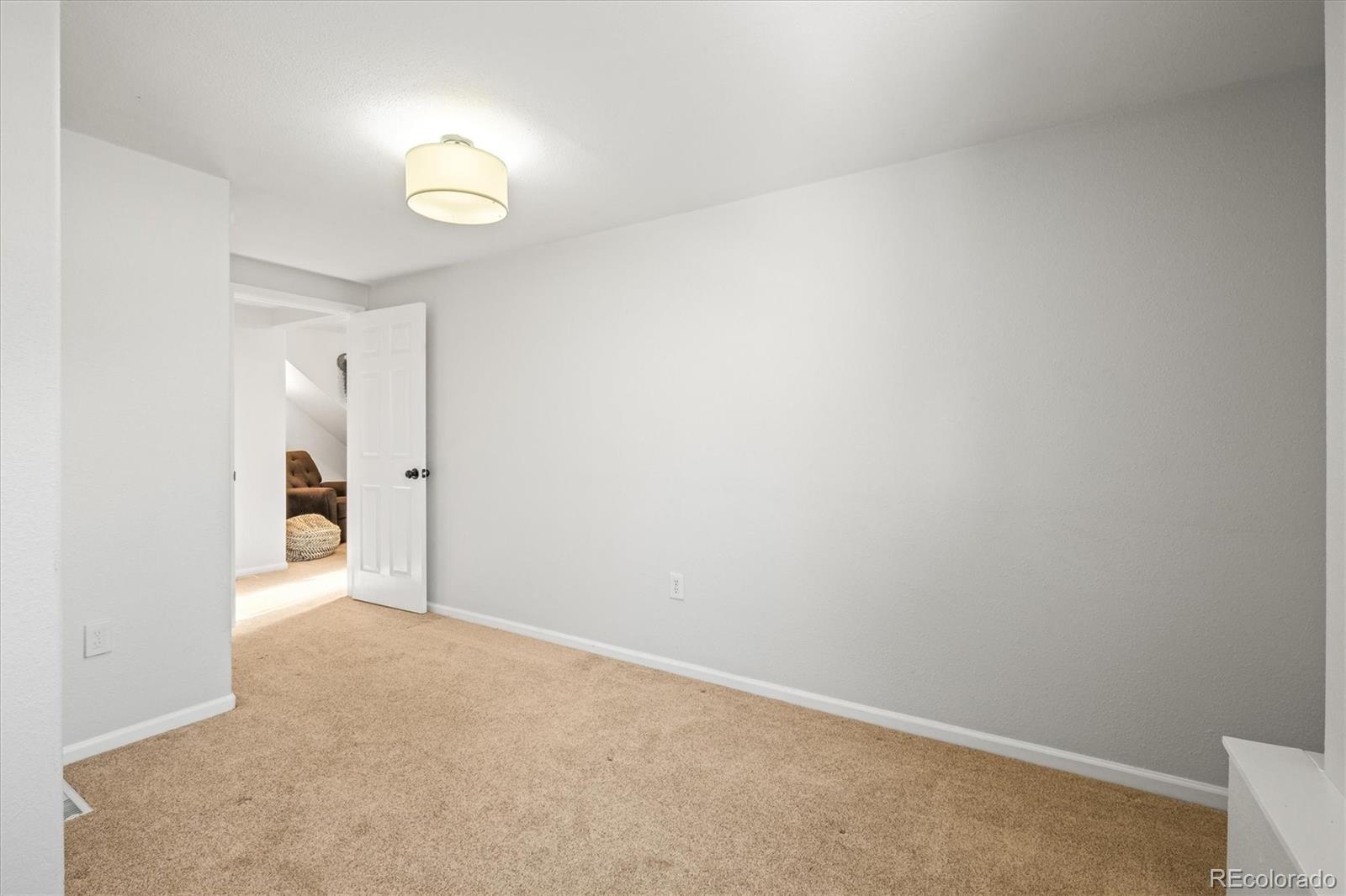 MLS Image #26 for 2336 n high street,denver, Colorado