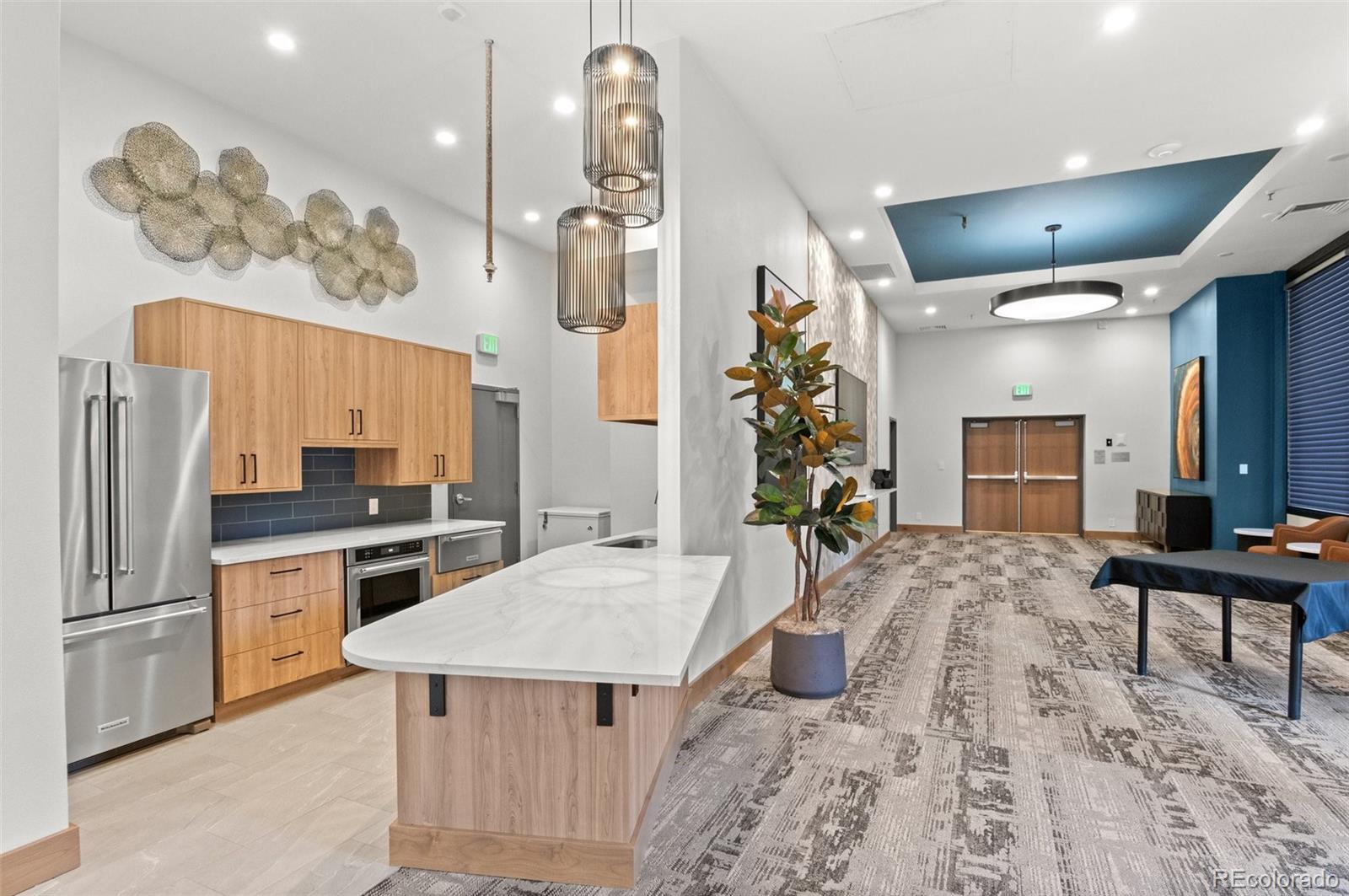 MLS Image #27 for 1551  larimer street,denver, Colorado