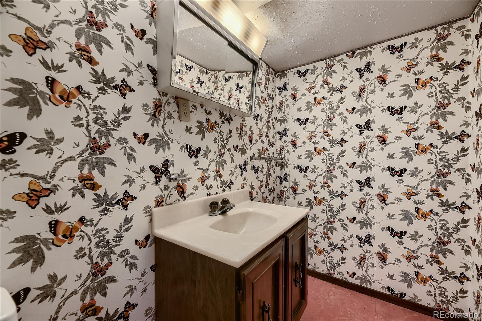 MLS Image #21 for 960 s vance street,lakewood, Colorado