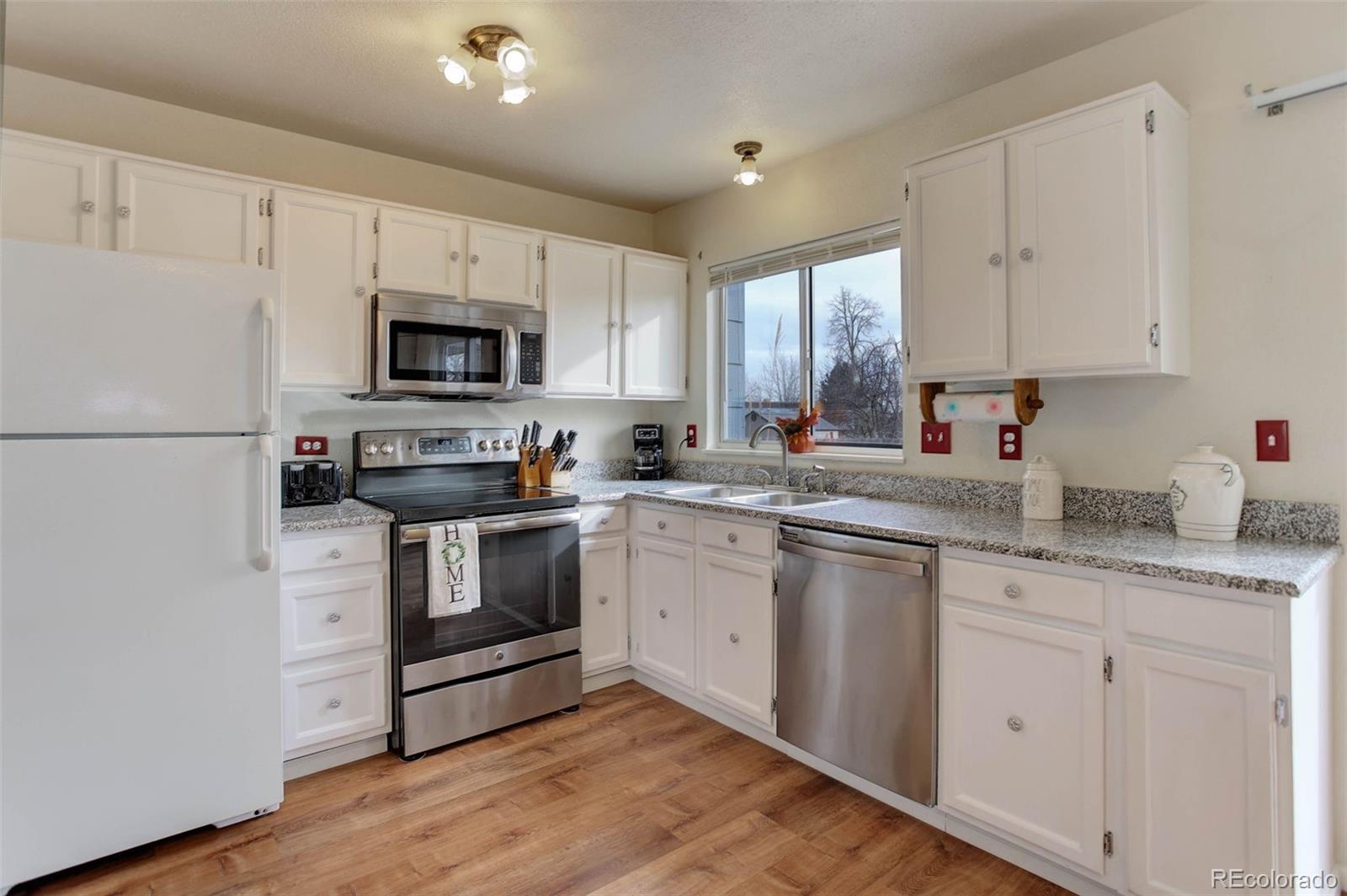 MLS Image #3 for 614  glenwood drive,lafayette, Colorado