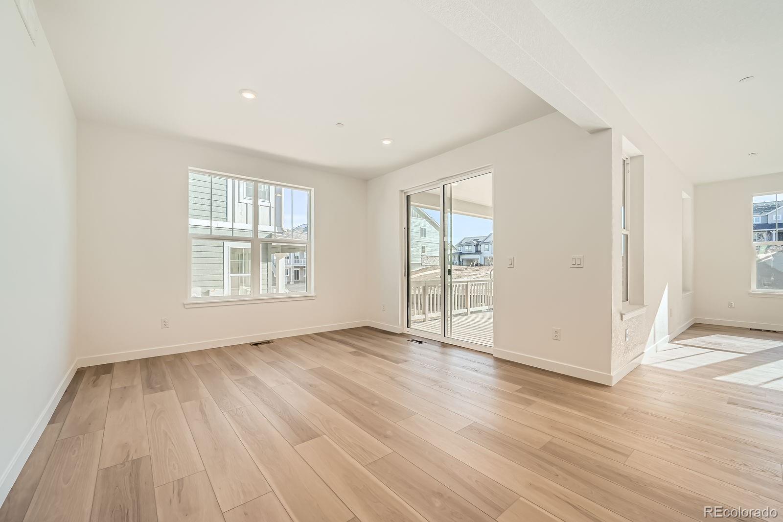 MLS Image #4 for 615  twilight street,erie, Colorado