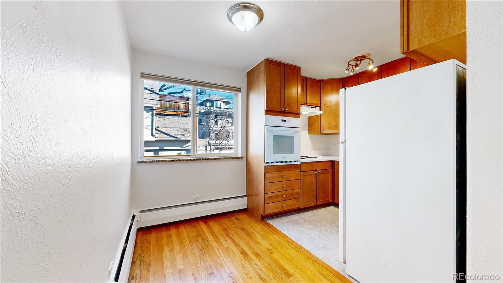 MLS Image #3 for 1056 n marion street,denver, Colorado