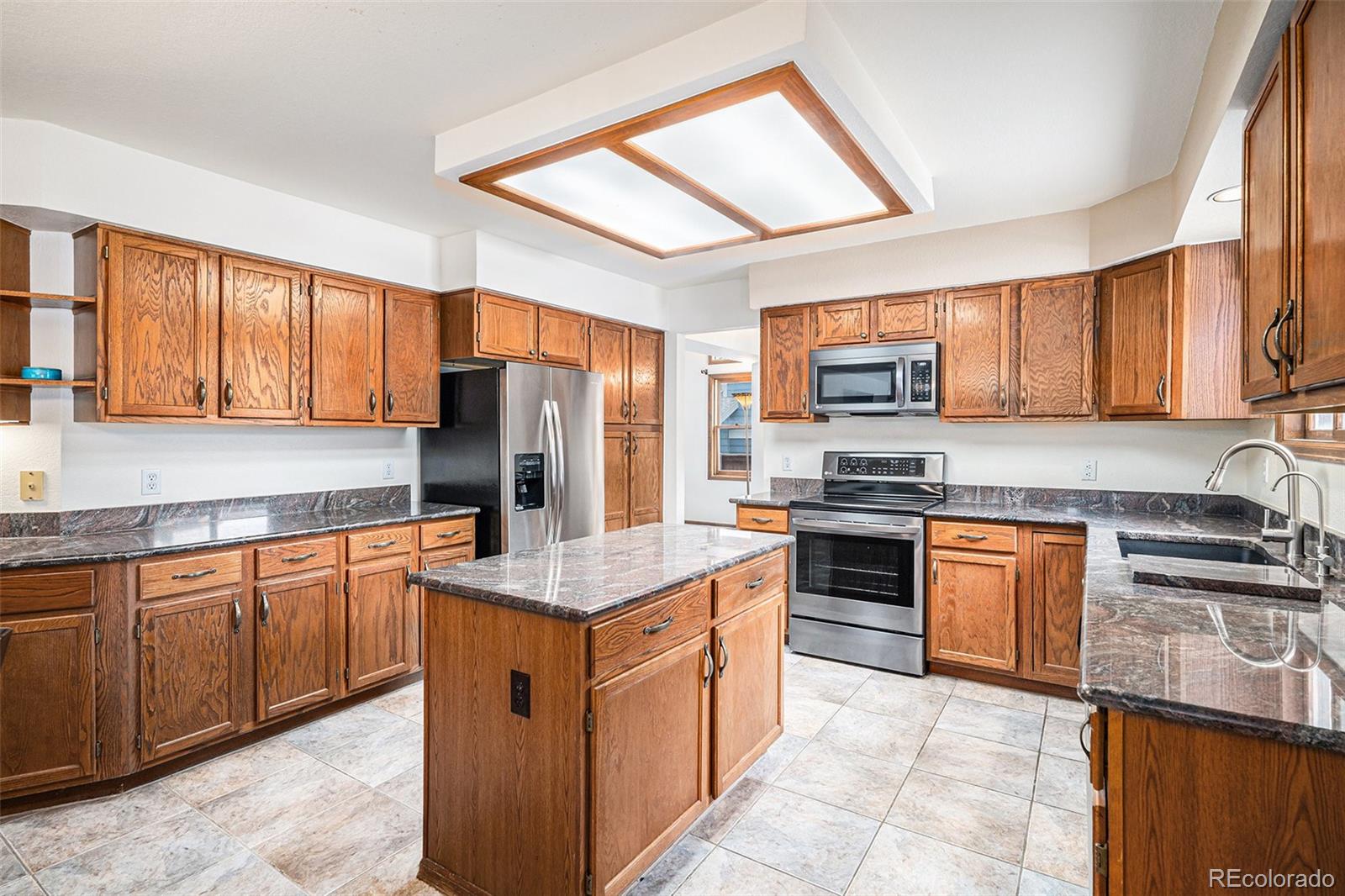 MLS Image #9 for 9810  venneford ranch road,highlands ranch, Colorado