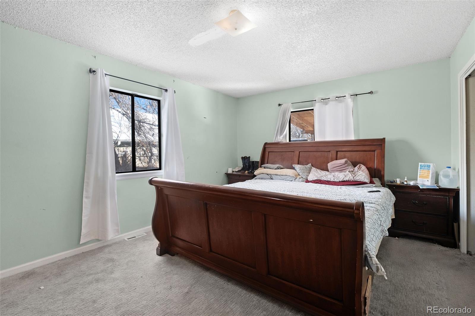 MLS Image #11 for 2220 s linley court,denver, Colorado