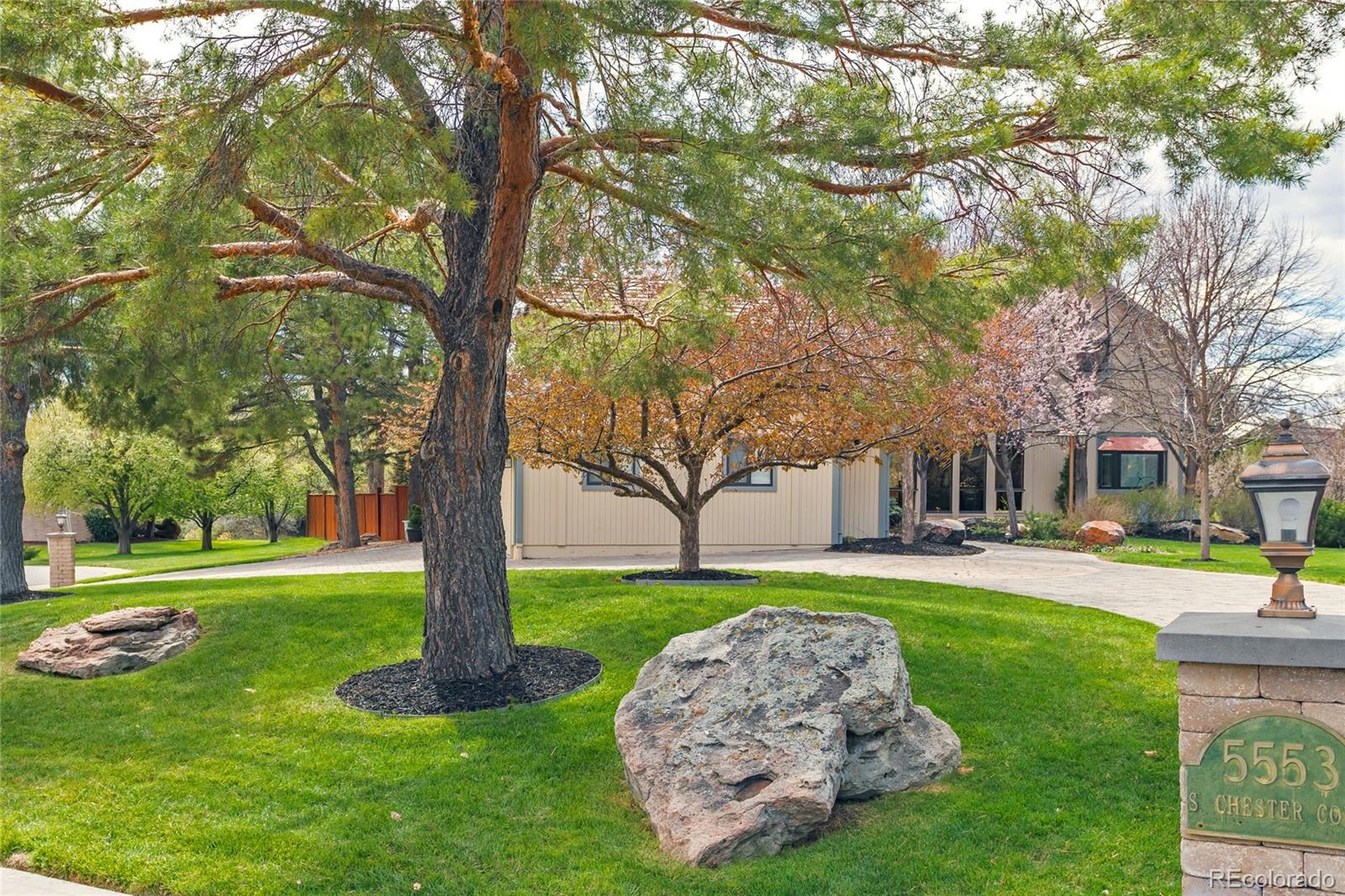 MLS Image #2 for 5553 s chester court,greenwood village, Colorado