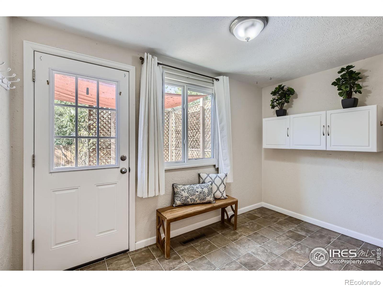 MLS Image #13 for 927  quartz court,longmont, Colorado