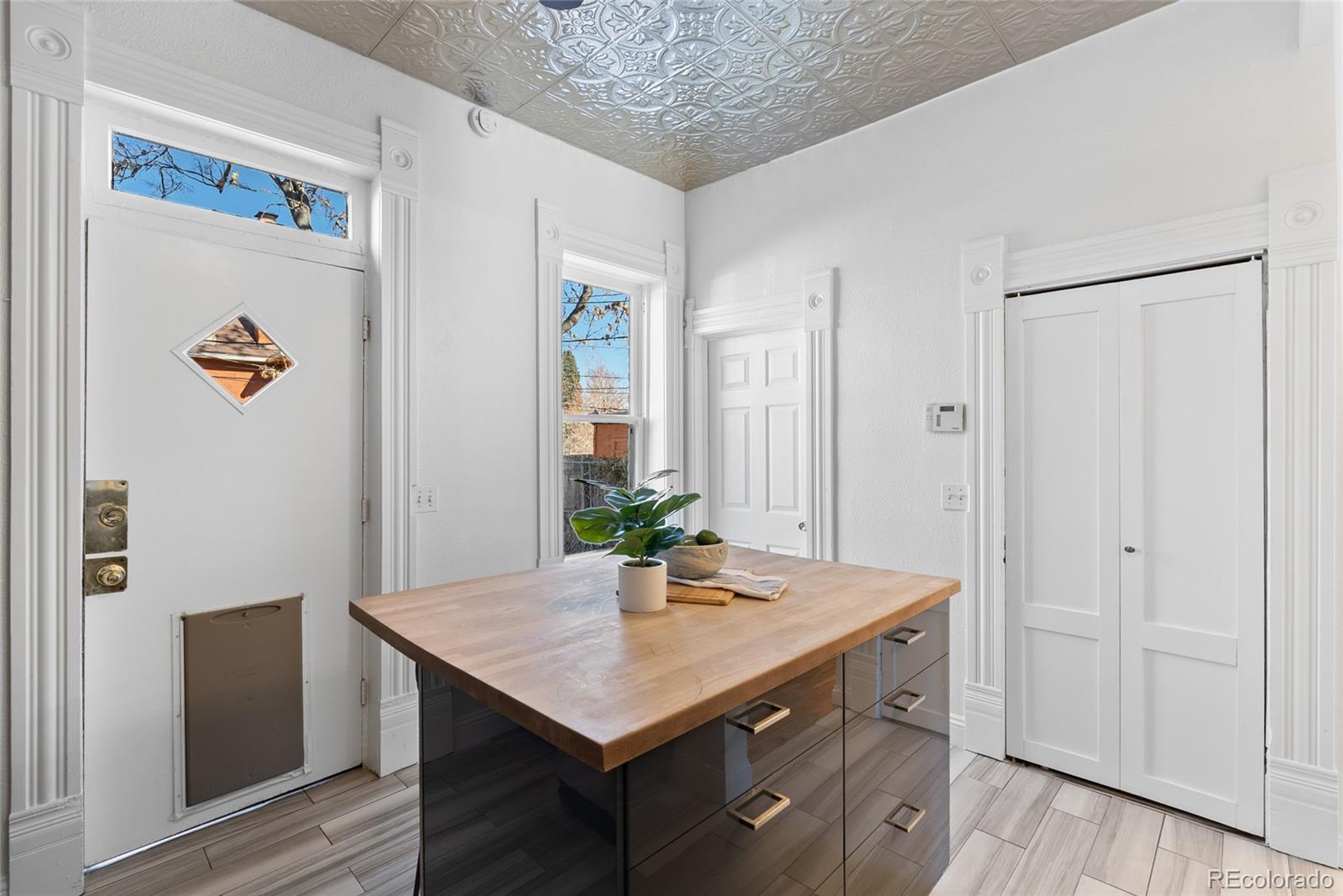 MLS Image #18 for 1529 e 22nd avenue,denver, Colorado