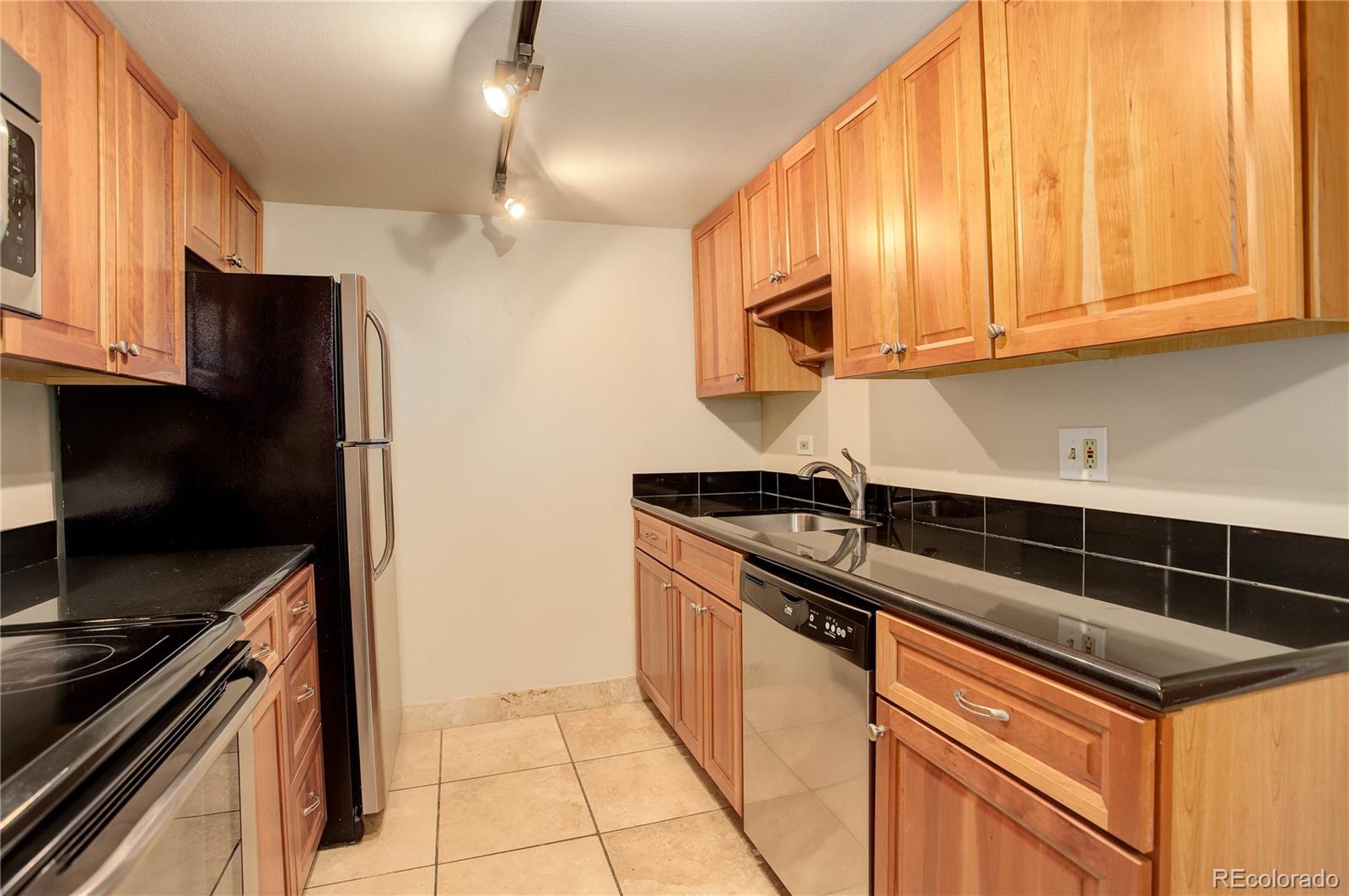 MLS Image #8 for 4600 e asbury circle,denver, Colorado