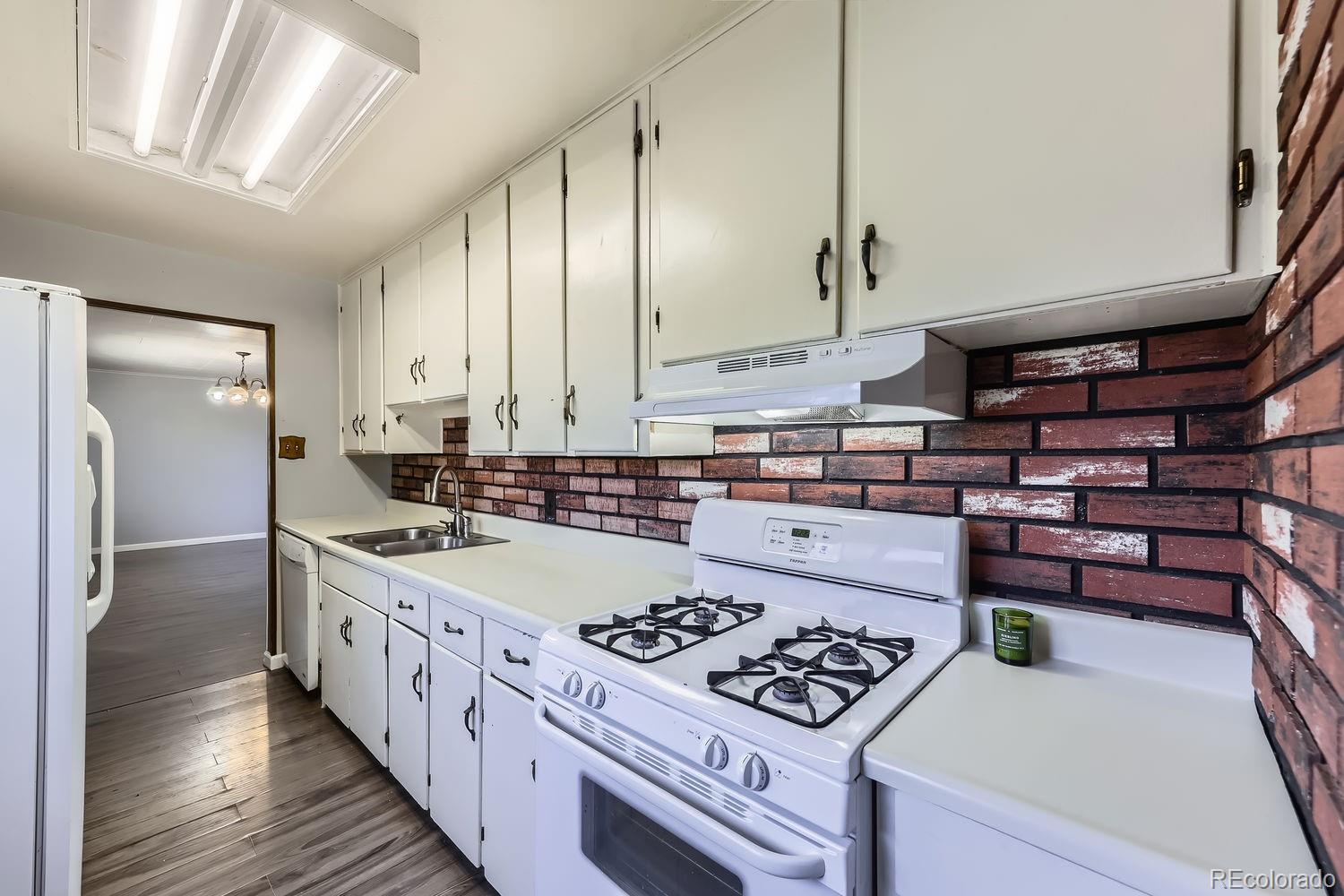 MLS Image #8 for 4855  dover street,arvada, Colorado