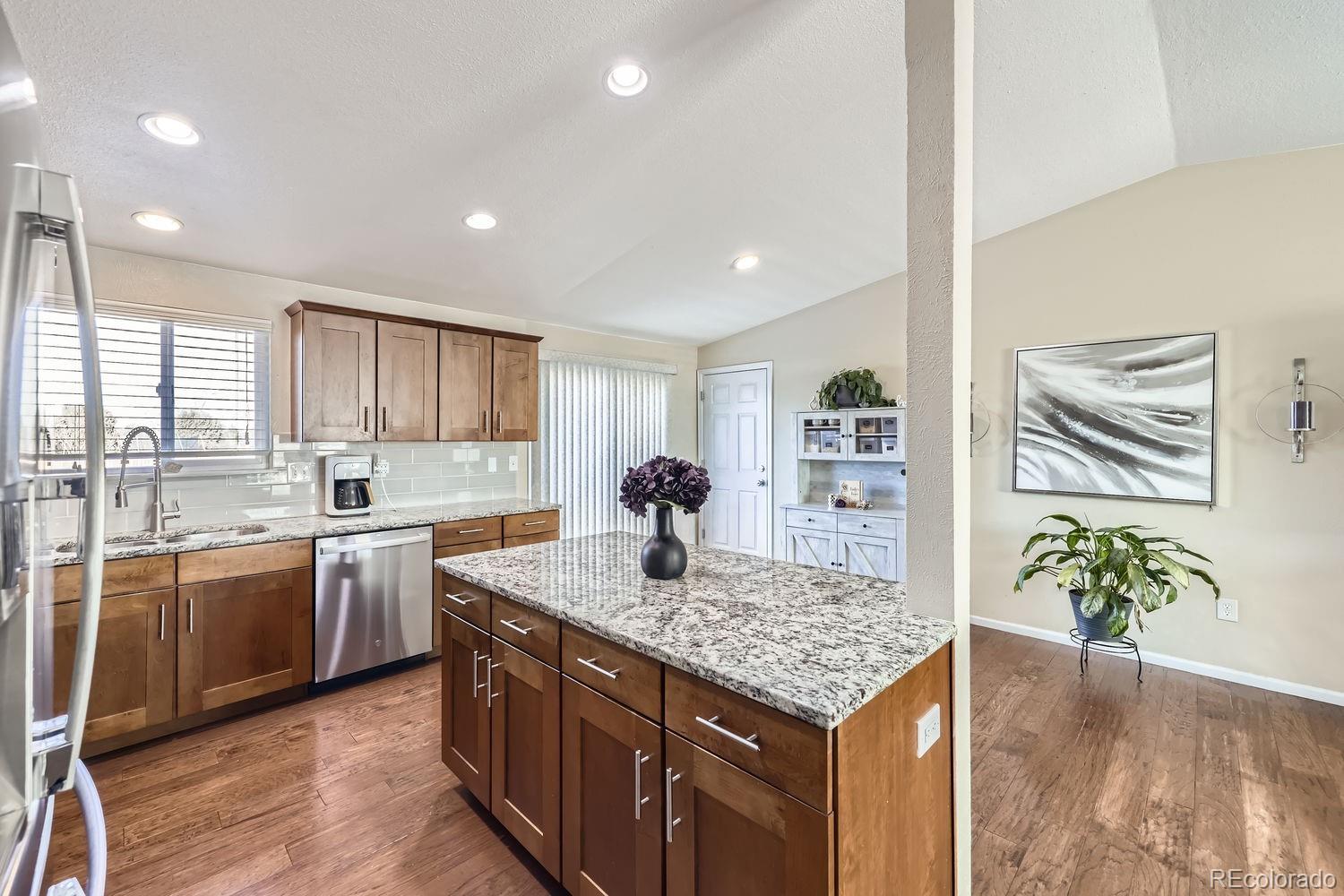 MLS Image #10 for 11914  bellaire circle,thornton, Colorado