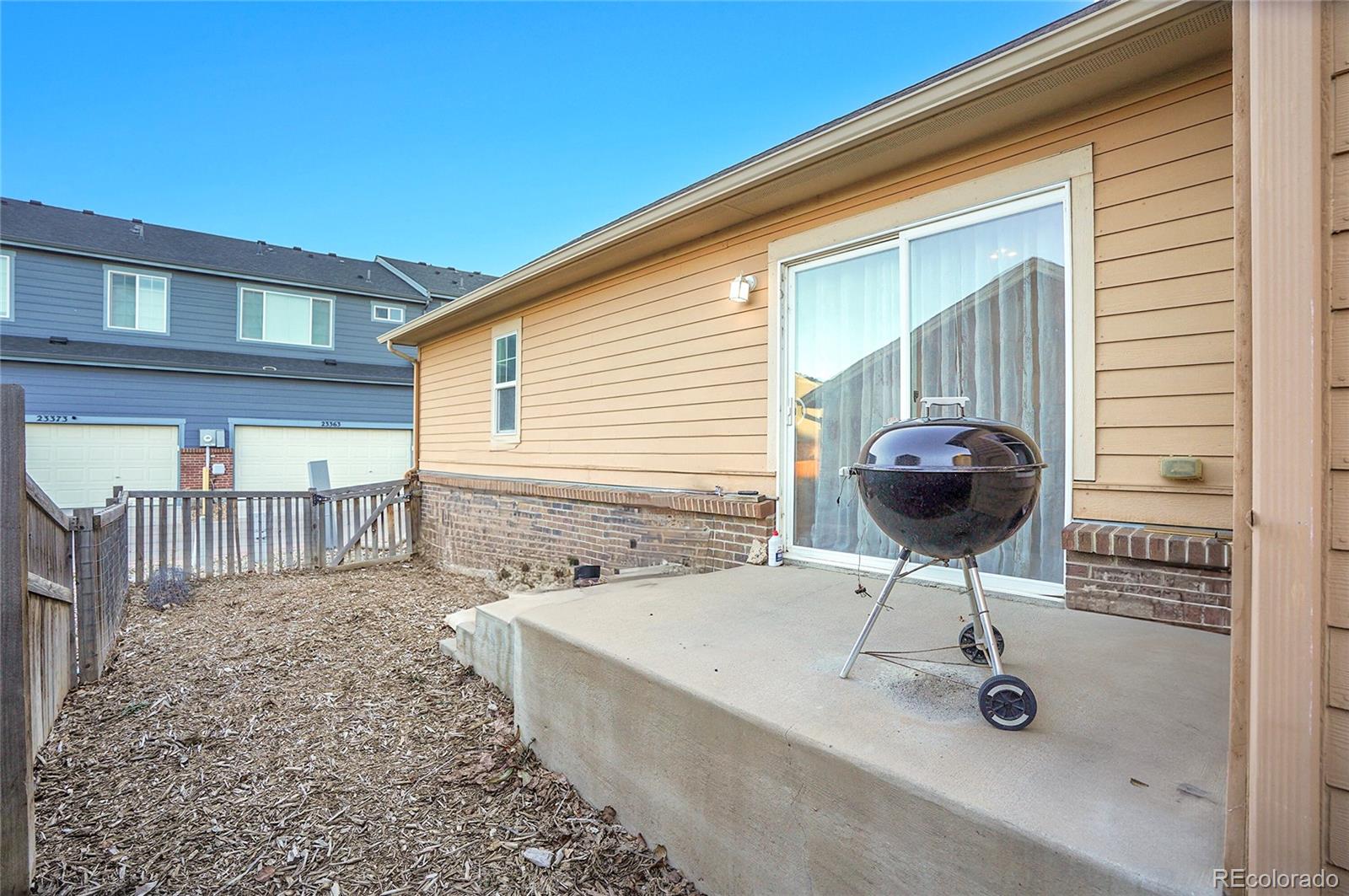 MLS Image #13 for 23317 e saratoga circle,aurora, Colorado