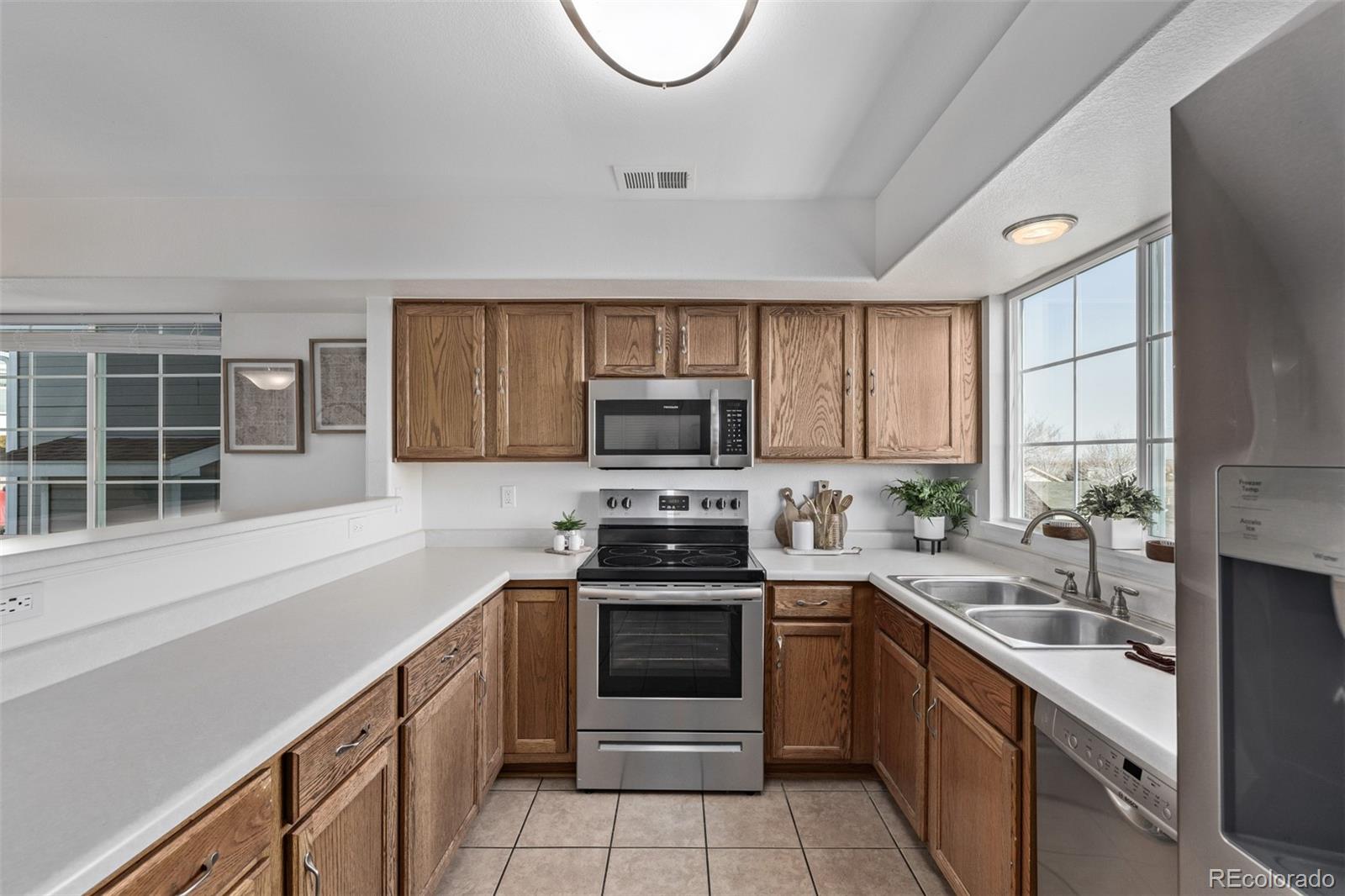 MLS Image #13 for 8199  welby road,denver, Colorado