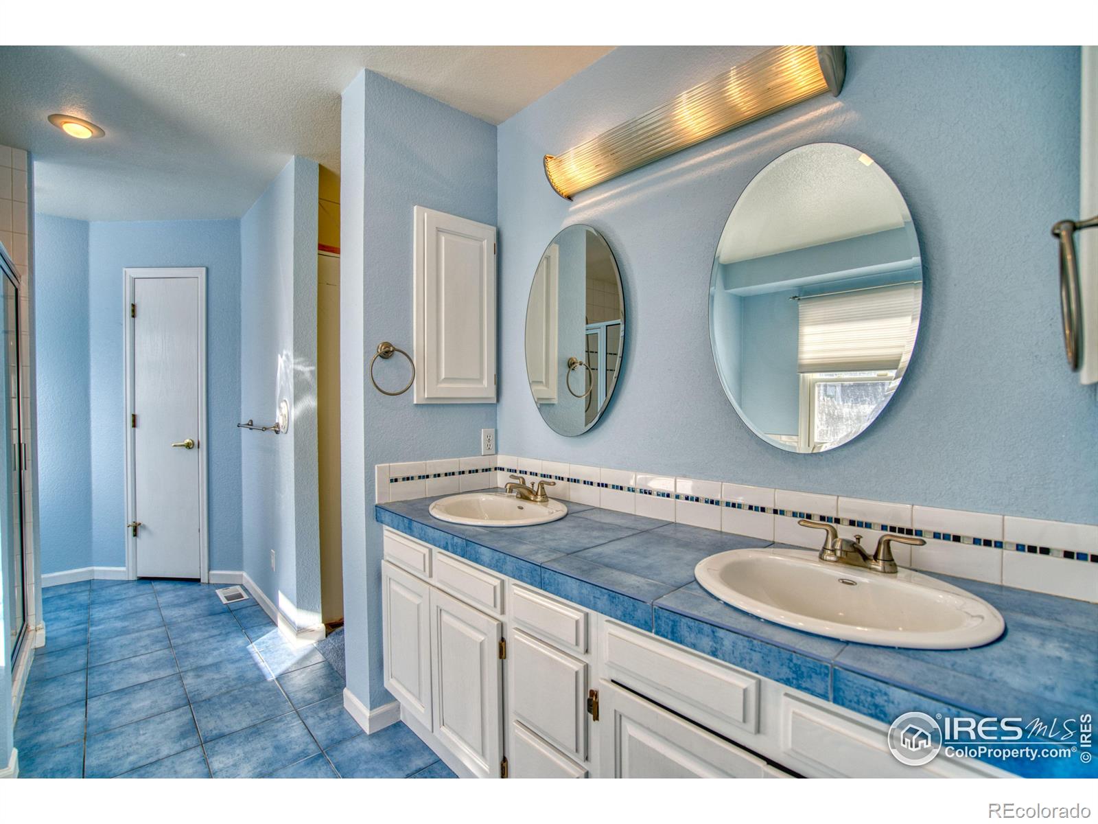 MLS Image #16 for 241  sherwood court,longmont, Colorado