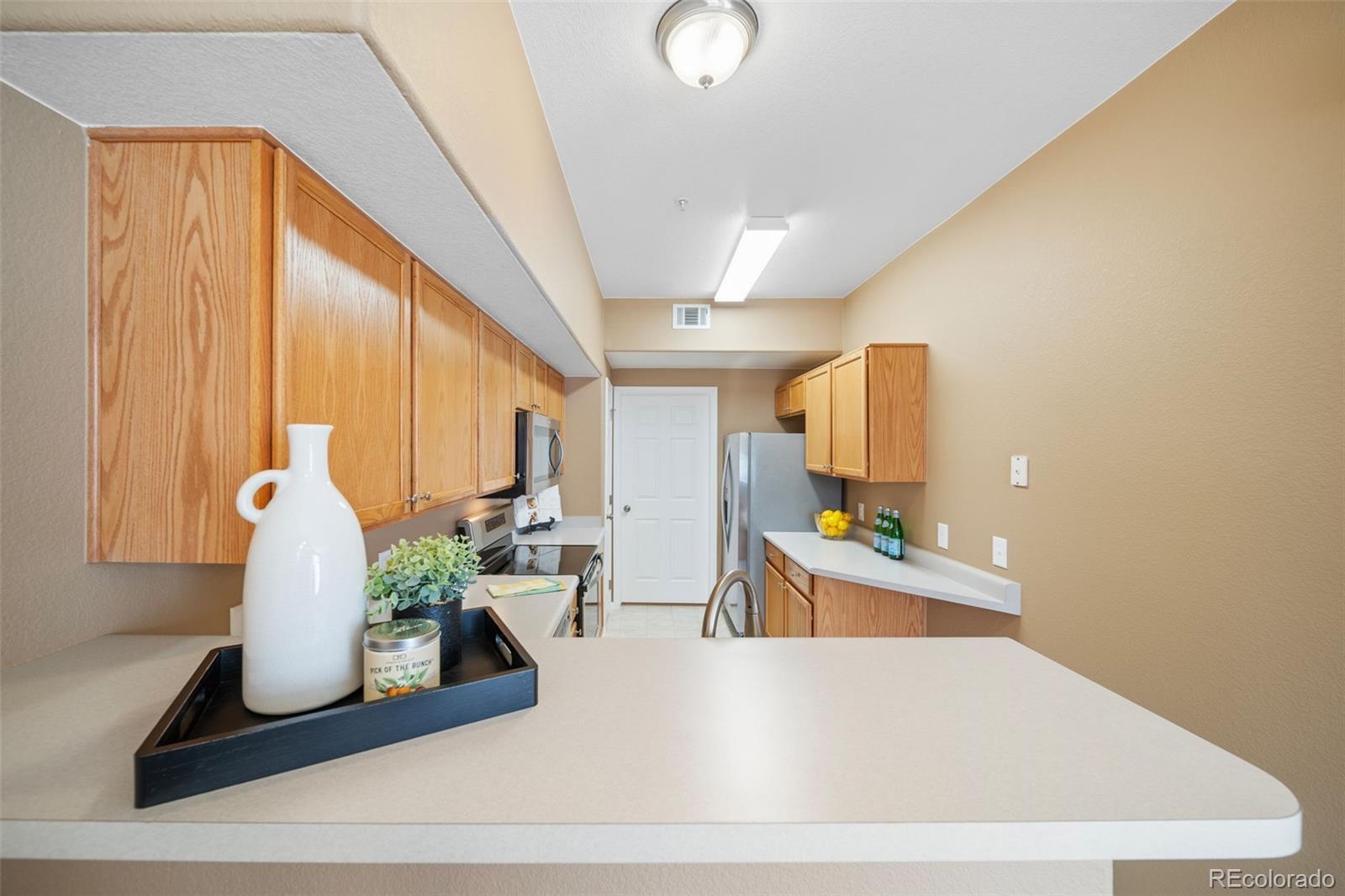 MLS Image #10 for 9468 e florida avenue 1047,denver, Colorado