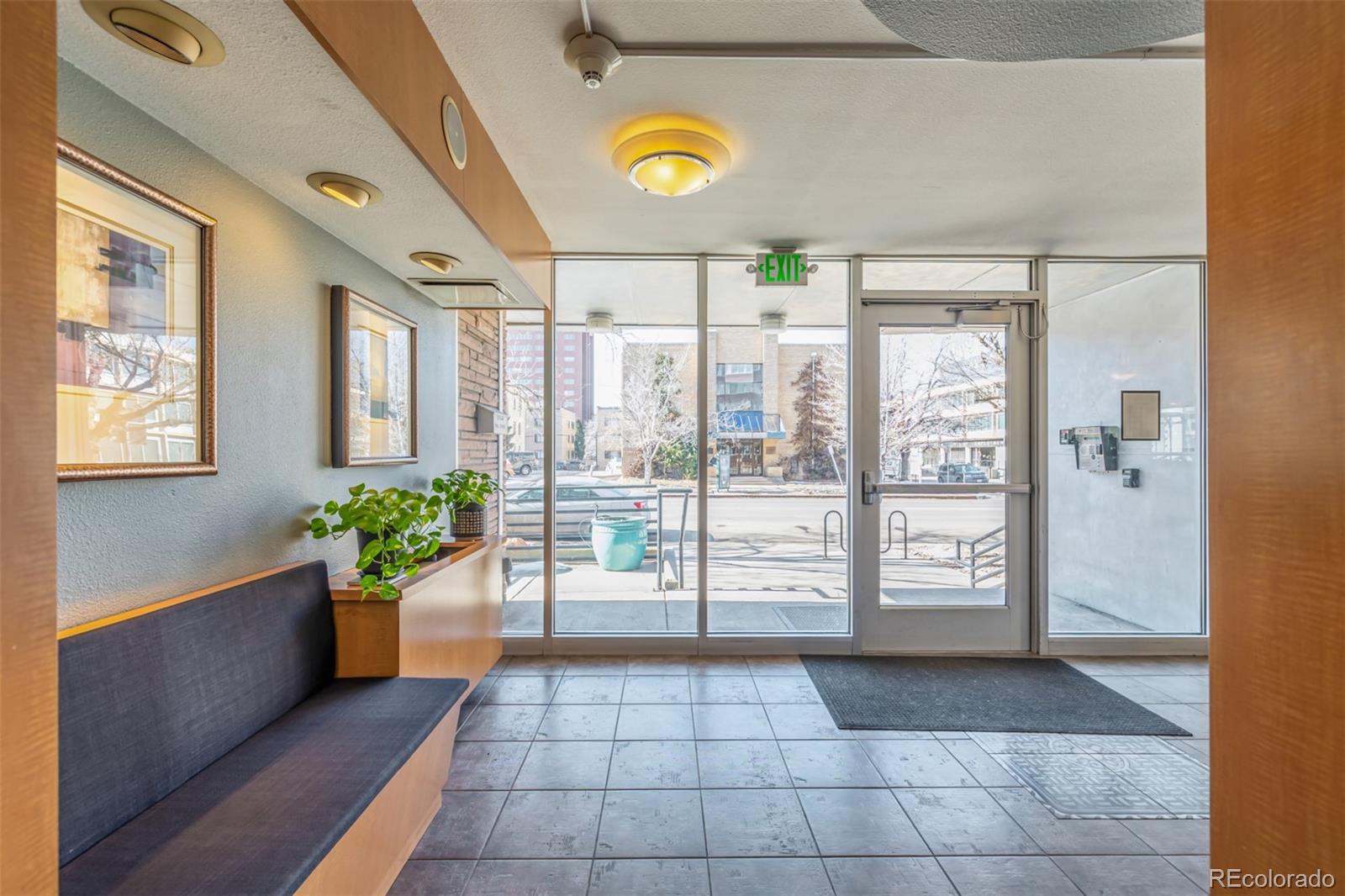 MLS Image #21 for 1196 n grant street 204,denver, Colorado