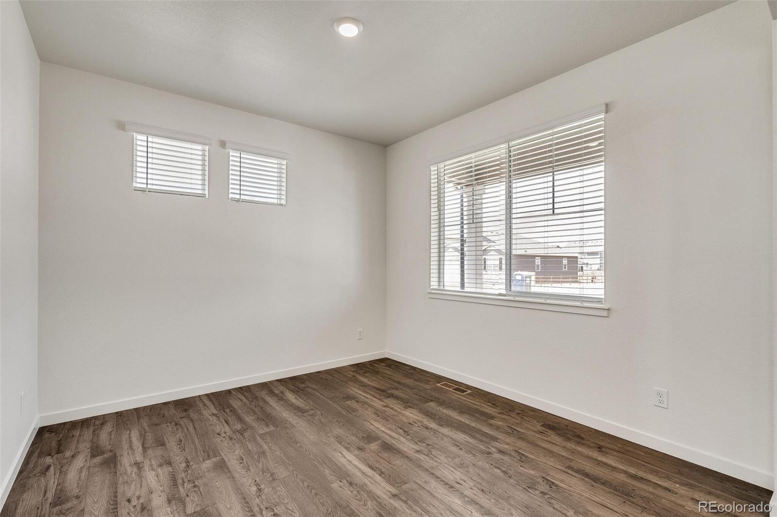 MLS Image #7 for 13547  valentia street,thornton, Colorado