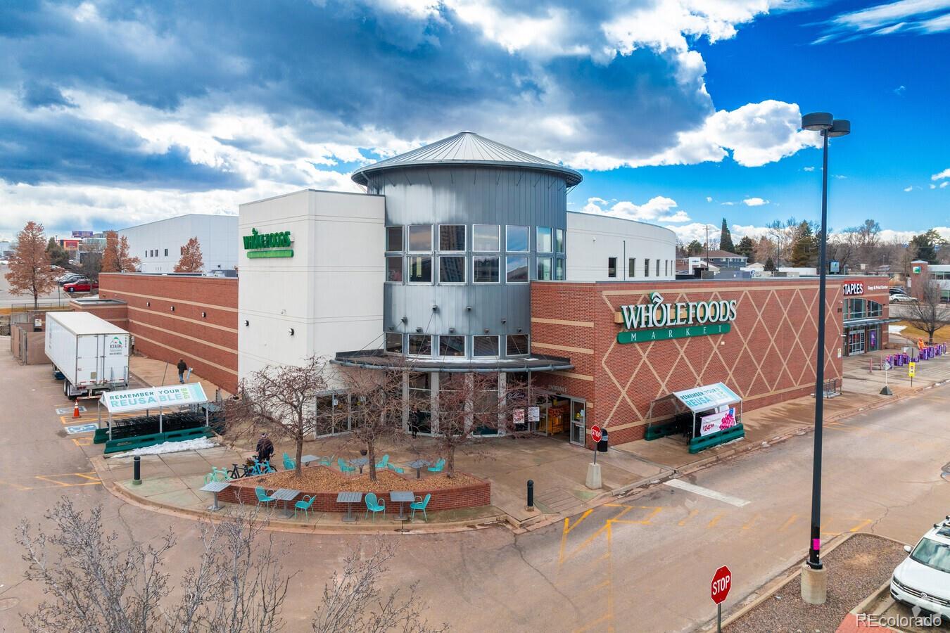 MLS Image #11 for 2442 s saint paul street,denver, Colorado