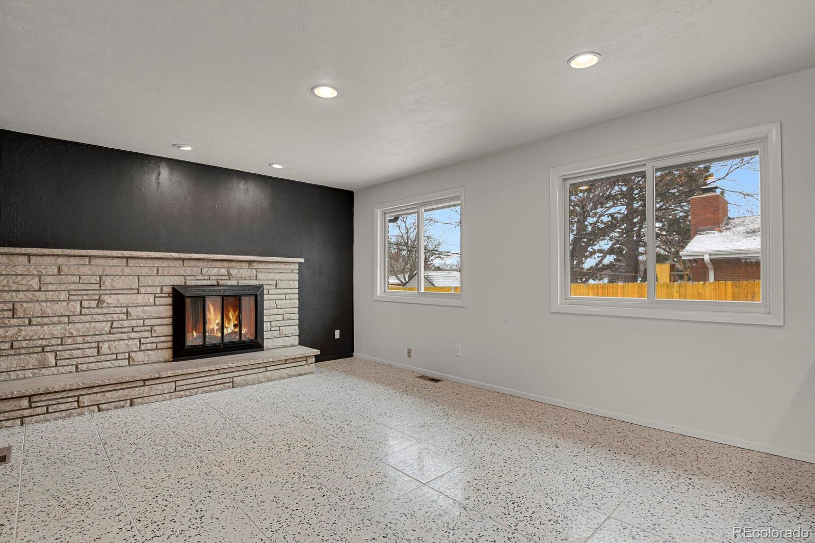 MLS Image #11 for 2354 s stuart street,denver, Colorado