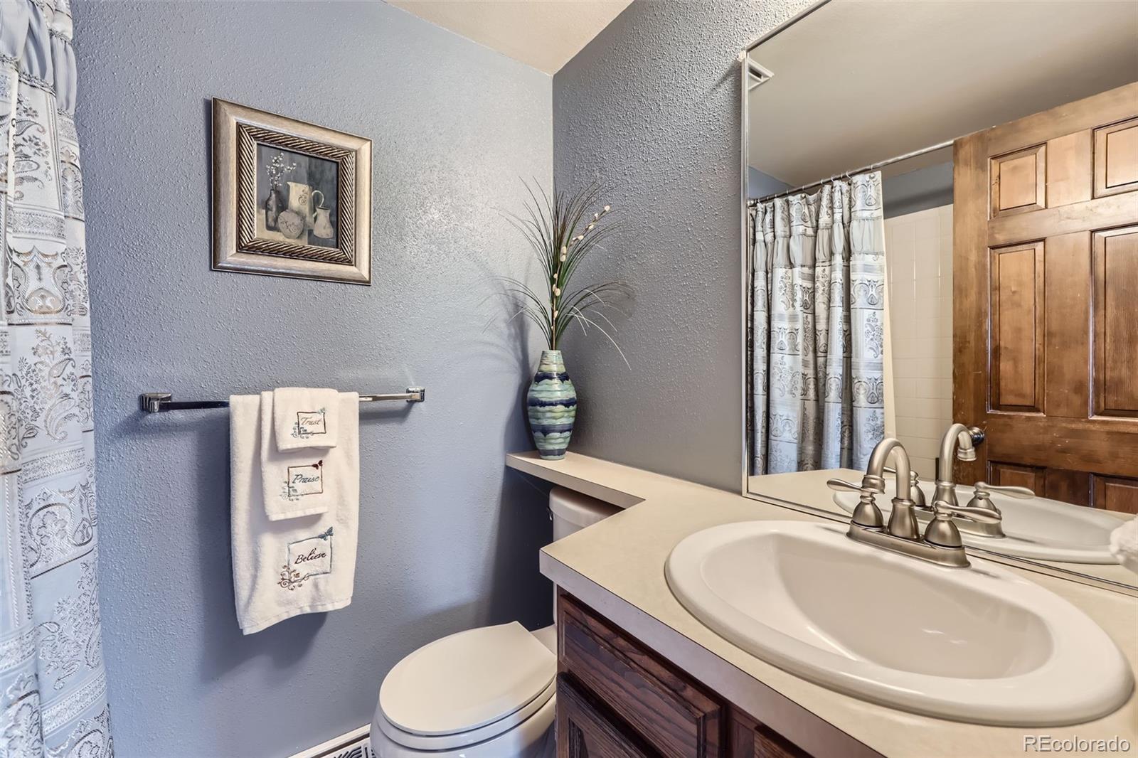 MLS Image #19 for 8862 e amherst drive,denver, Colorado