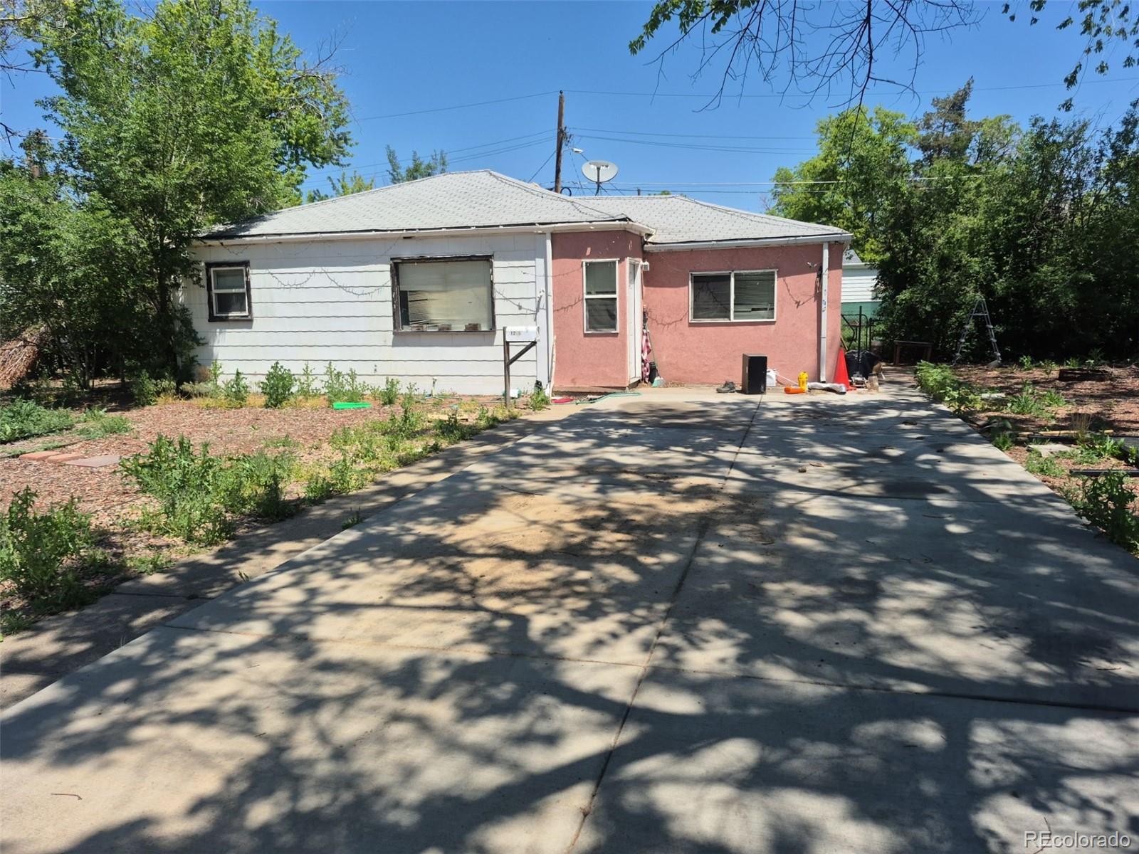 MLS Image #1 for 1266  del mar parkway,aurora, Colorado