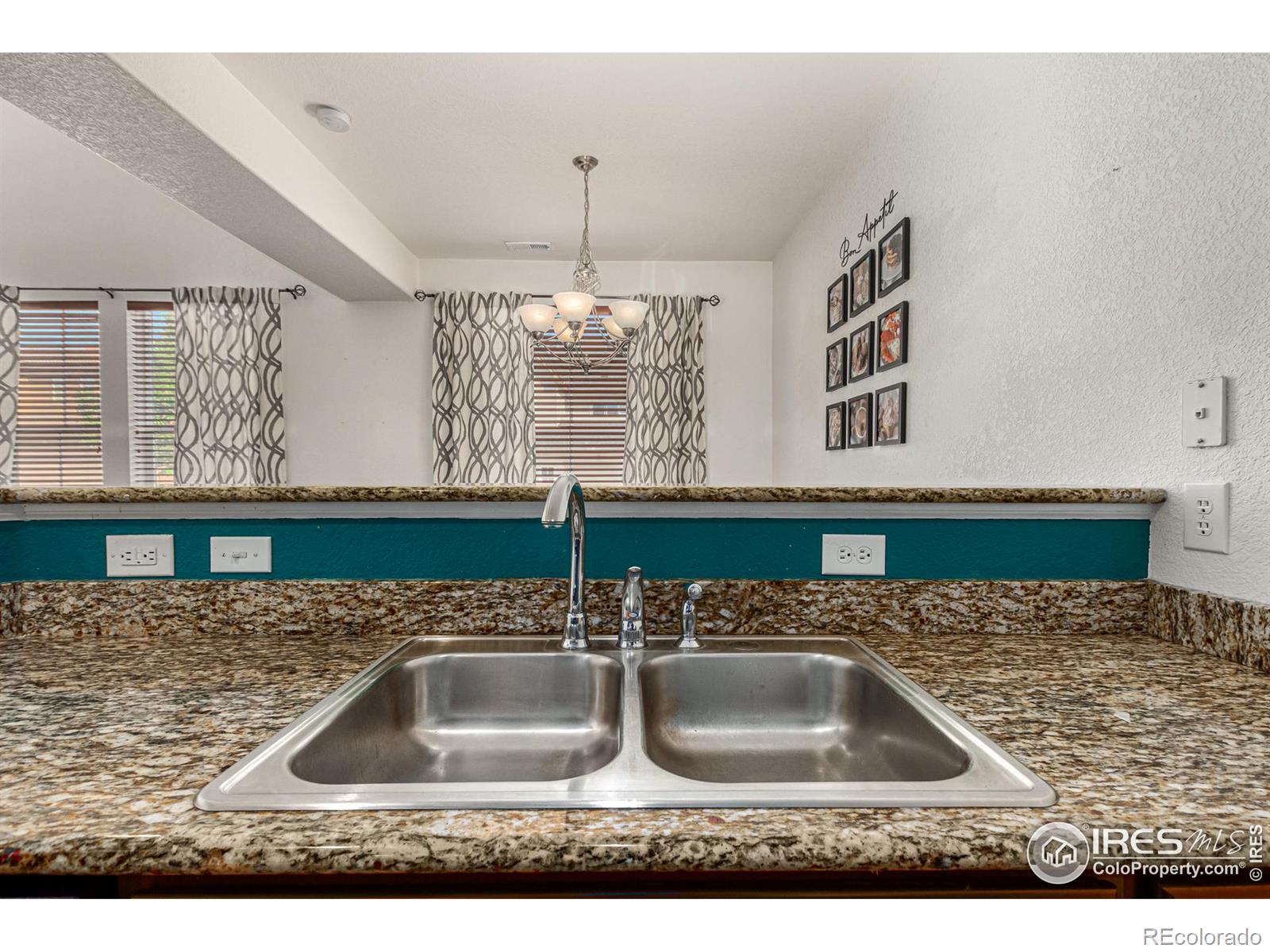 MLS Image #10 for 7777 e 23rd avenue 1406,denver, Colorado