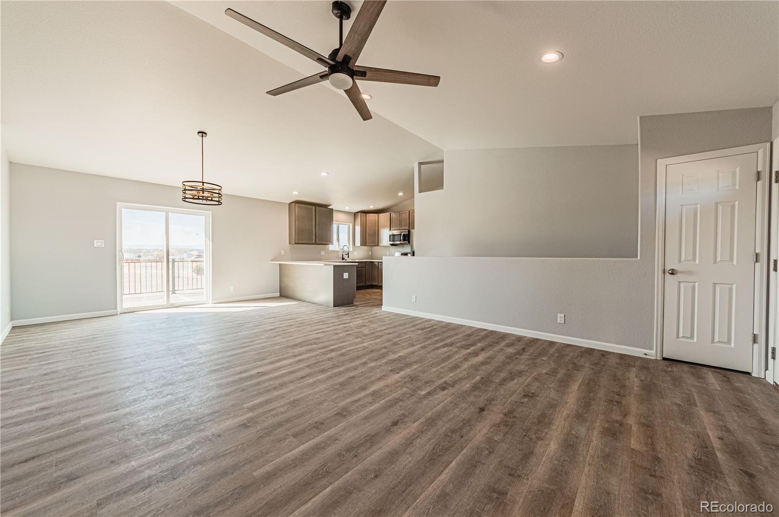 MLS Image #5 for 467 s laporte drive,pueblo, Colorado