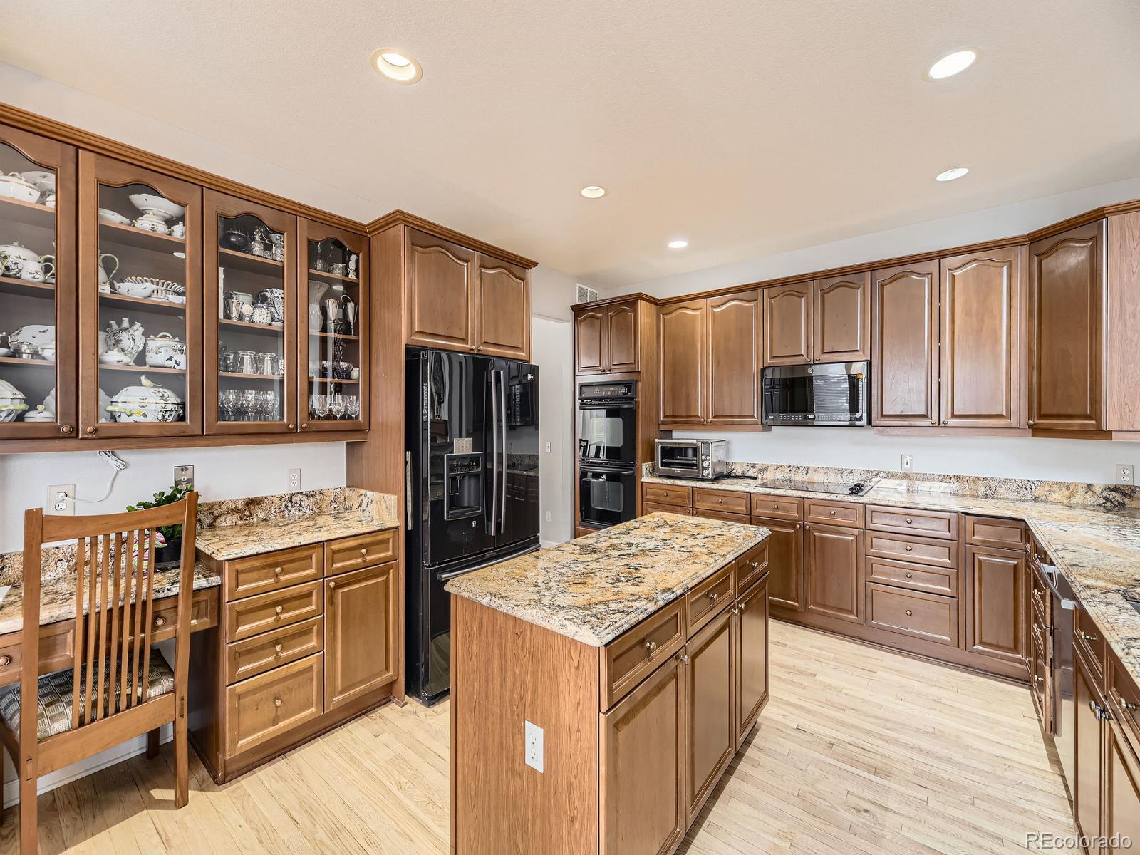 MLS Image #12 for 19064 e pinewood drive,aurora, Colorado