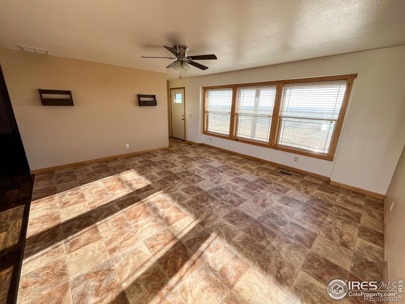 MLS Image #14 for 46010  county road 77 ,briggsdale, Colorado