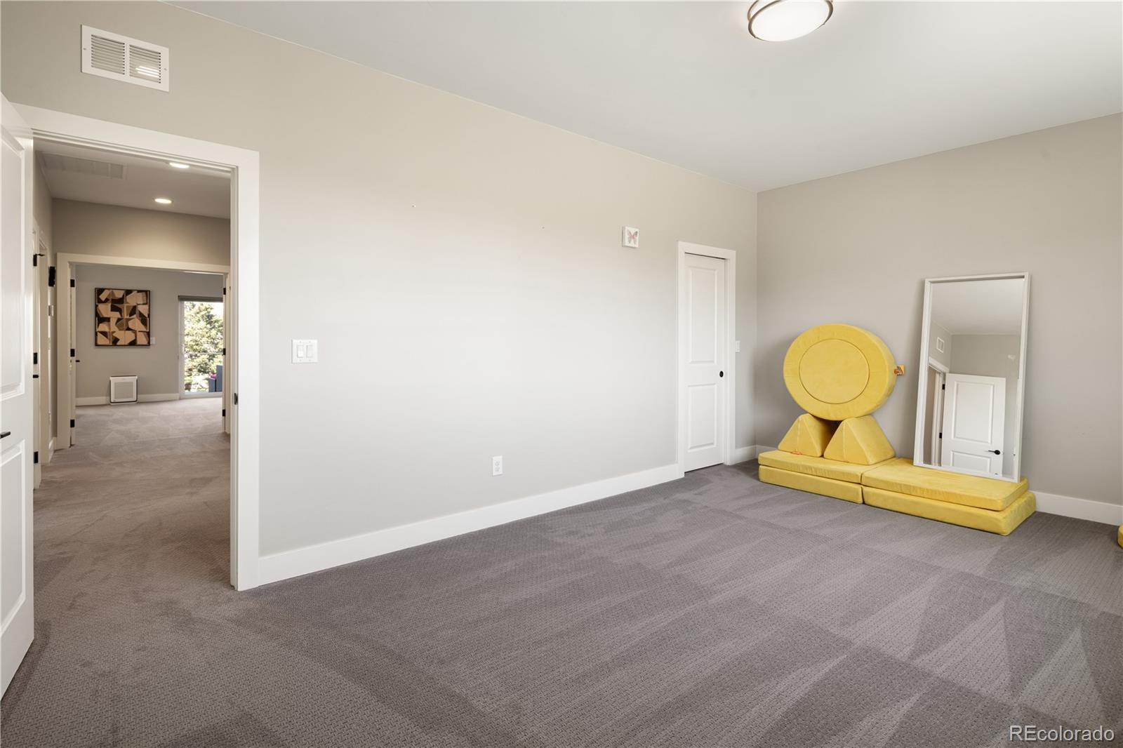 MLS Image #18 for 3427 s cherry street,denver, Colorado