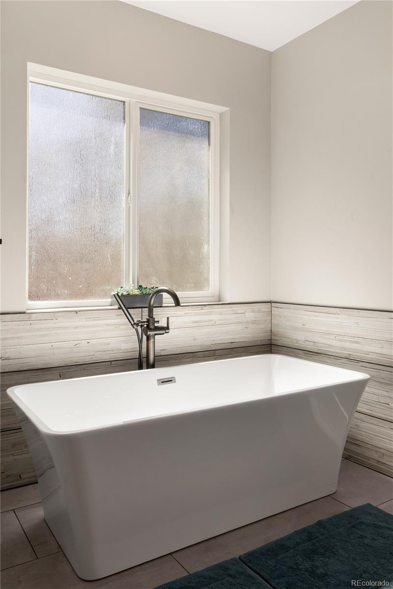 MLS Image #28 for 3427 s cherry street,denver, Colorado