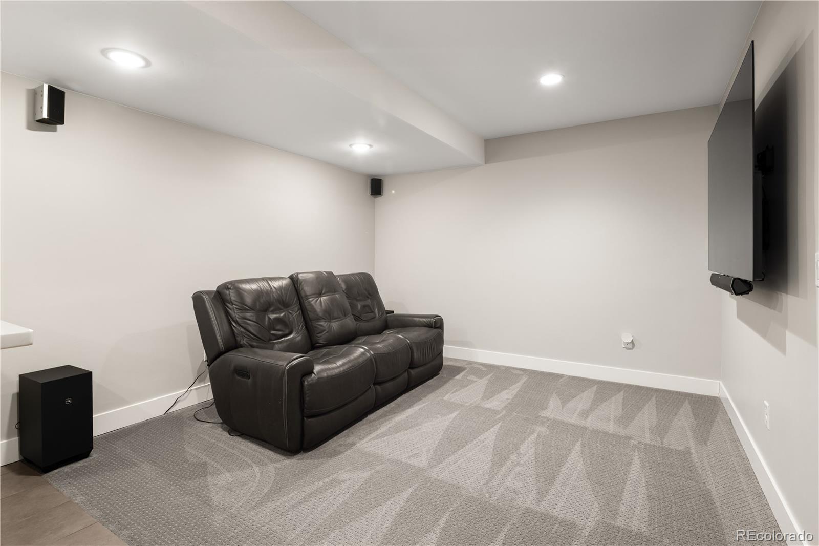 MLS Image #38 for 3427 s cherry street,denver, Colorado