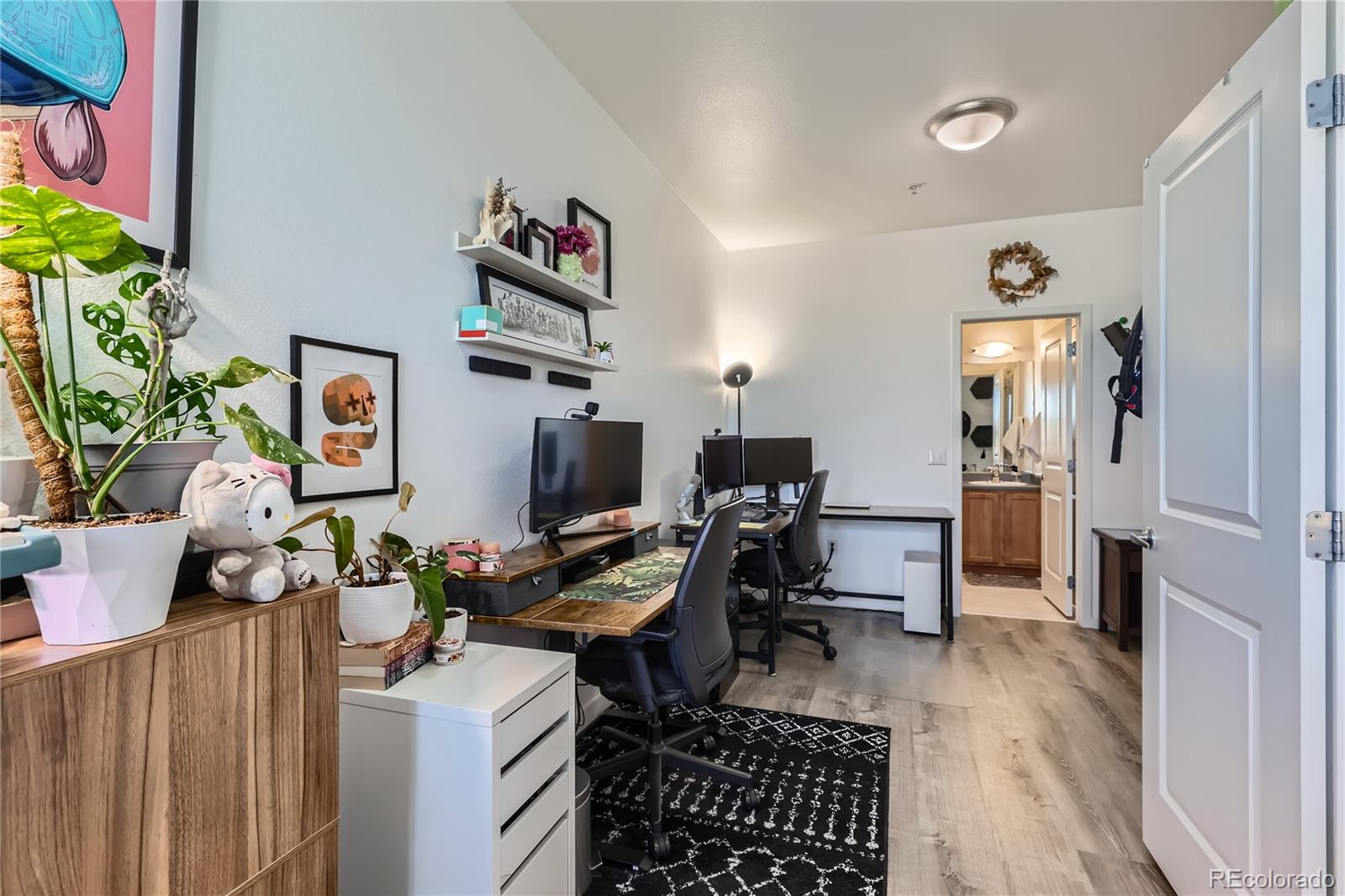 MLS Image #14 for 4100  albion street 221,denver, Colorado