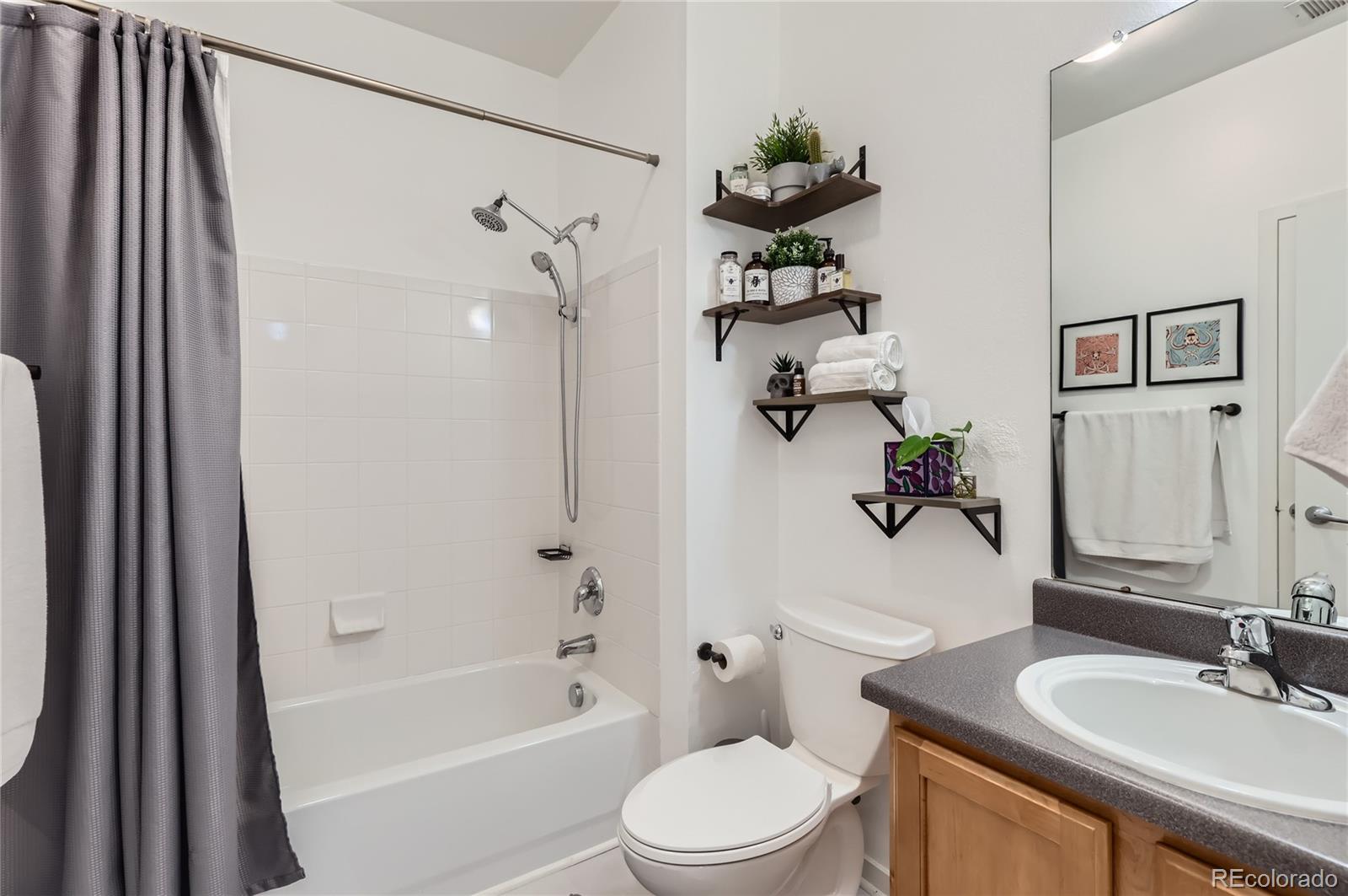 MLS Image #18 for 4100  albion street 221,denver, Colorado