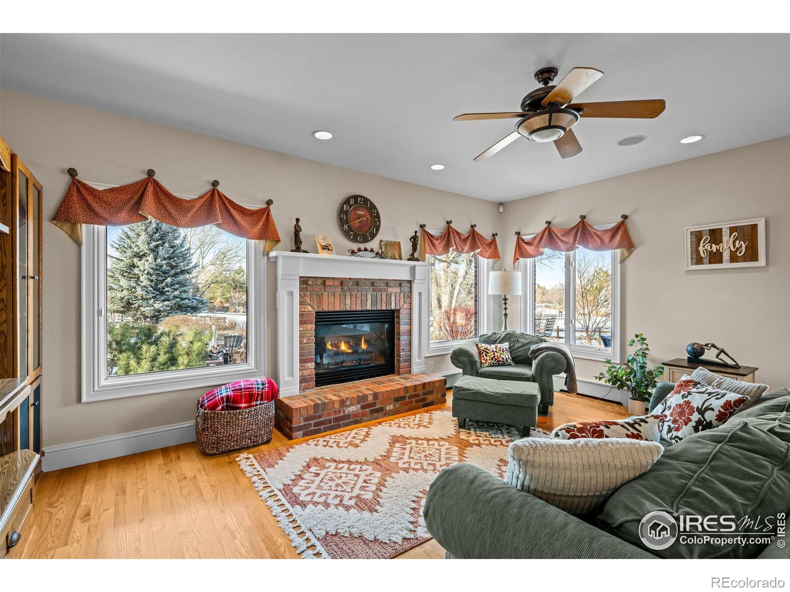 MLS Image #10 for 7172  waterford court,niwot, Colorado