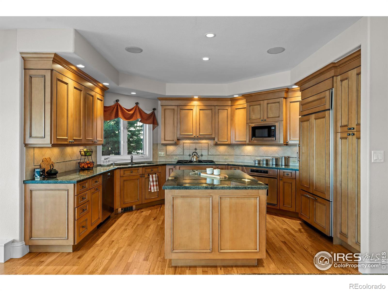 MLS Image #6 for 7172  waterford court,niwot, Colorado