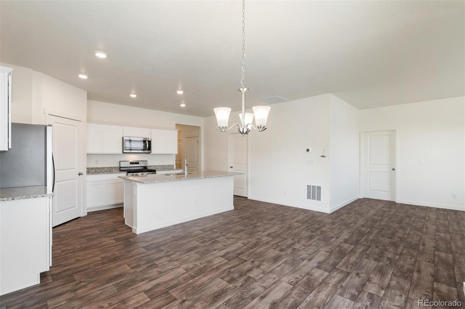 MLS Image #9 for 27471 e cedar avenue,aurora, Colorado