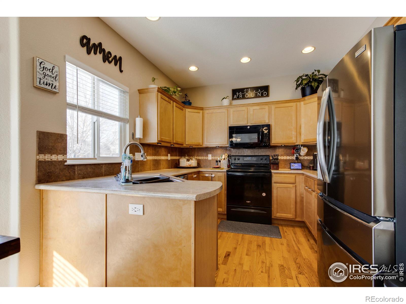 MLS Image #7 for 464  heritage lane,johnstown, Colorado