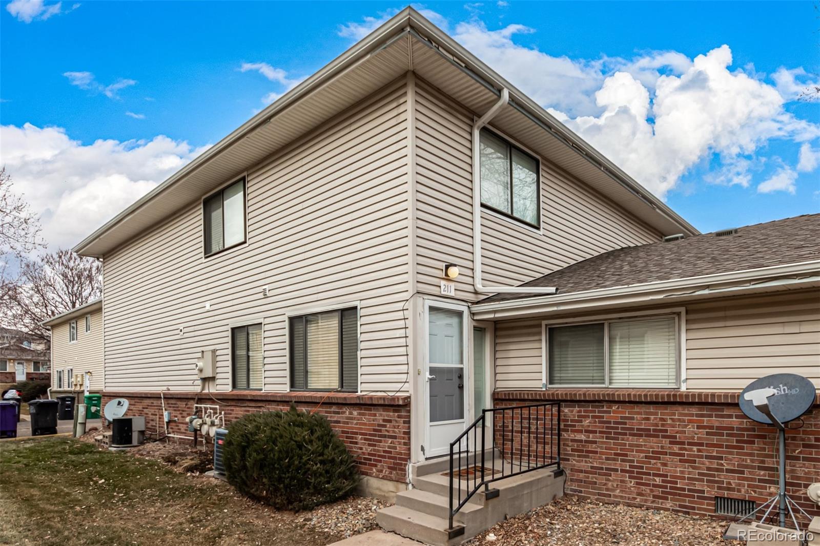 MLS Image #21 for 9255 e lehigh avenue 211,denver, Colorado