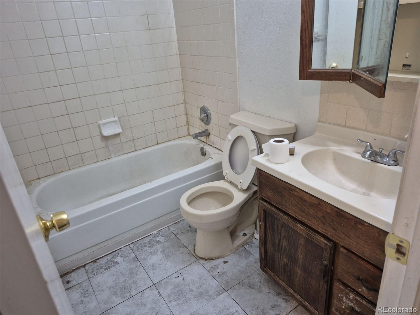 MLS Image #21 for 18249 e mexico place,aurora, Colorado