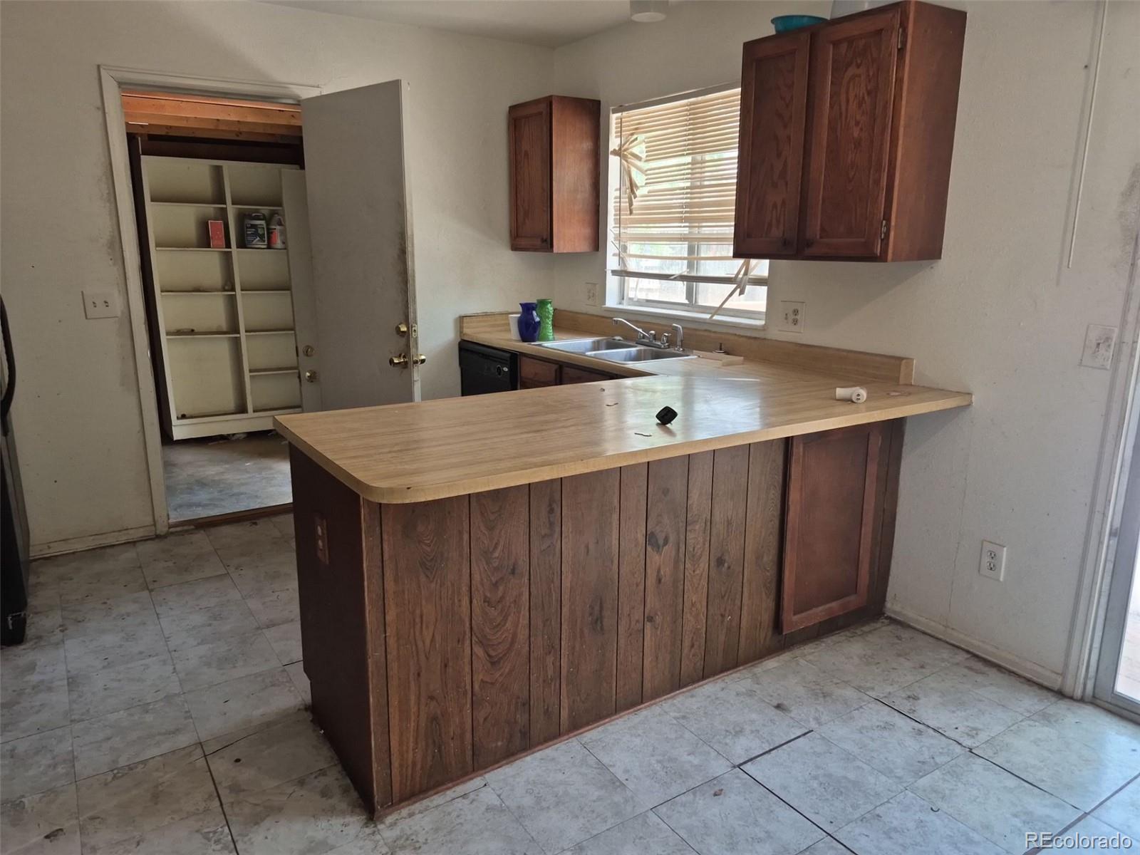 MLS Image #6 for 18249 e mexico place,aurora, Colorado
