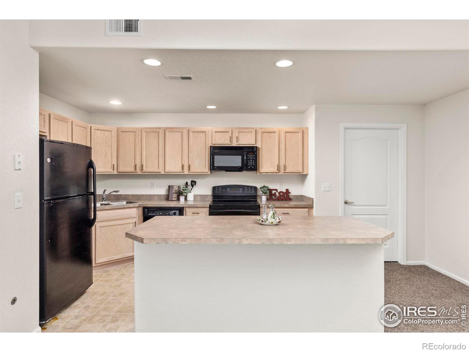 MLS Image #9 for 1011  sonoma circle,longmont, Colorado