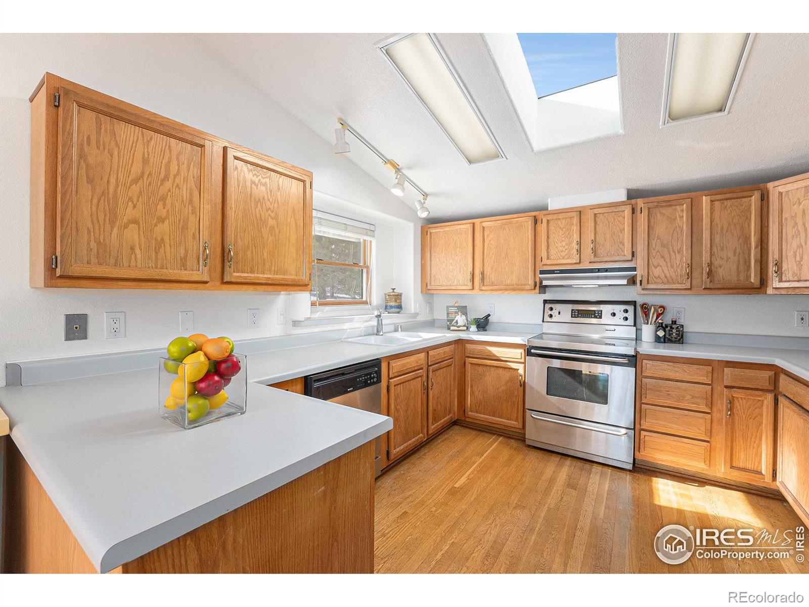 MLS Image #10 for 21759  grandview avenue,golden, Colorado