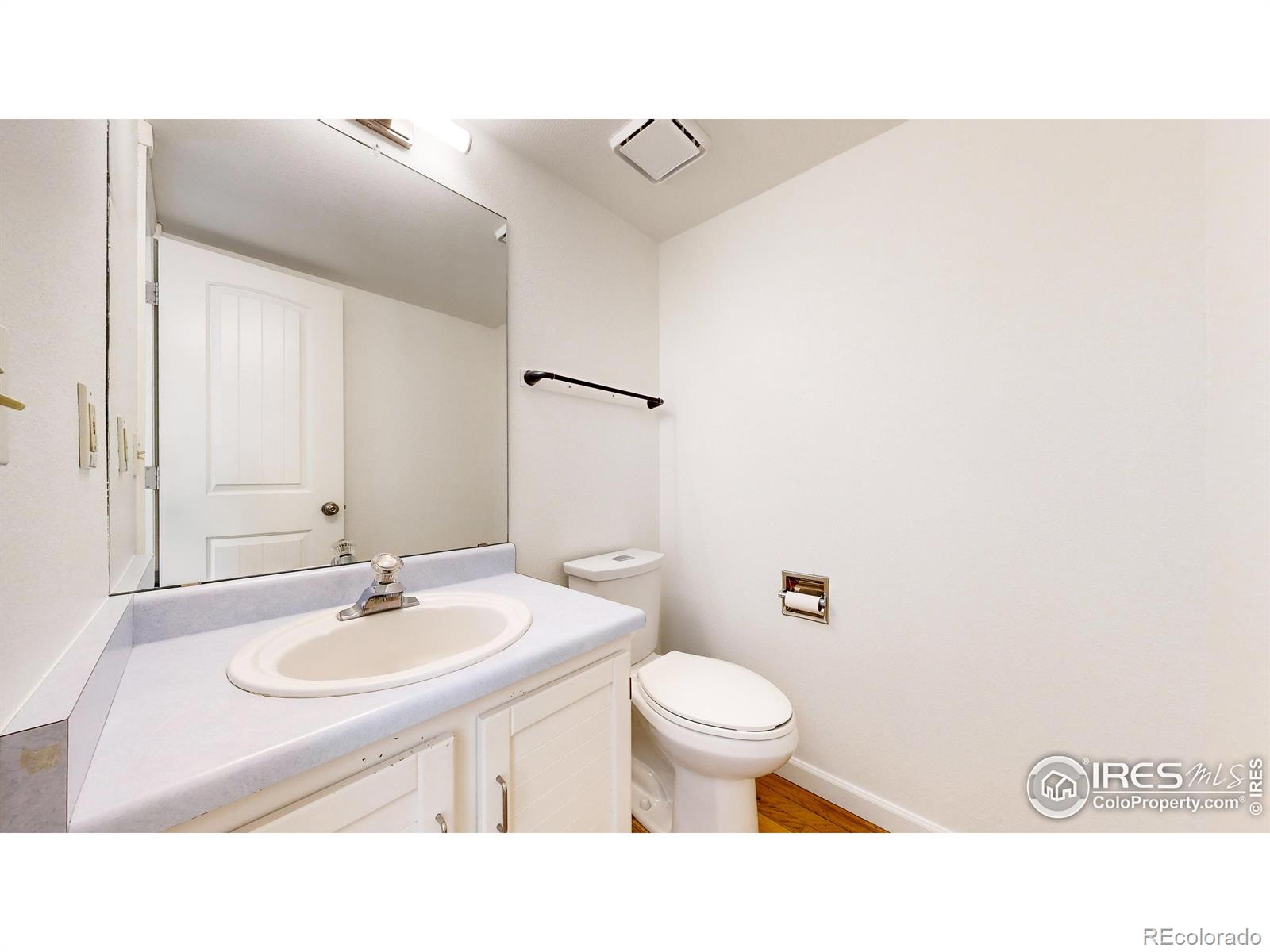 MLS Image #27 for 2319  hampshire square,fort collins, Colorado